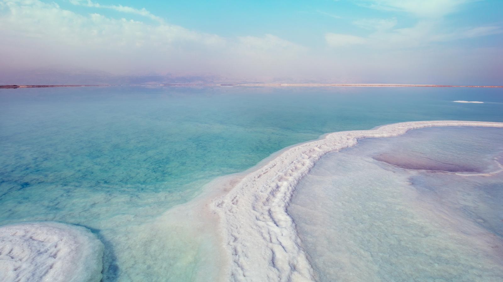 Explore Dead Sea on a Full-Day Tour from Amman with Lunch 2