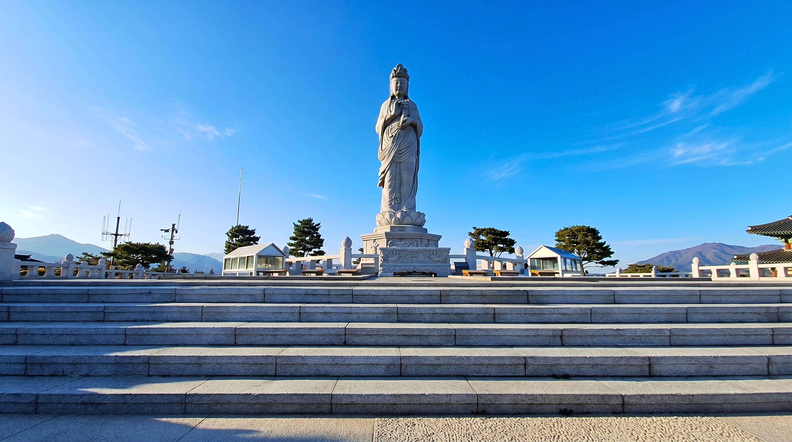 Seoraksan National Park & Naksansa Temple Culture Experience 3