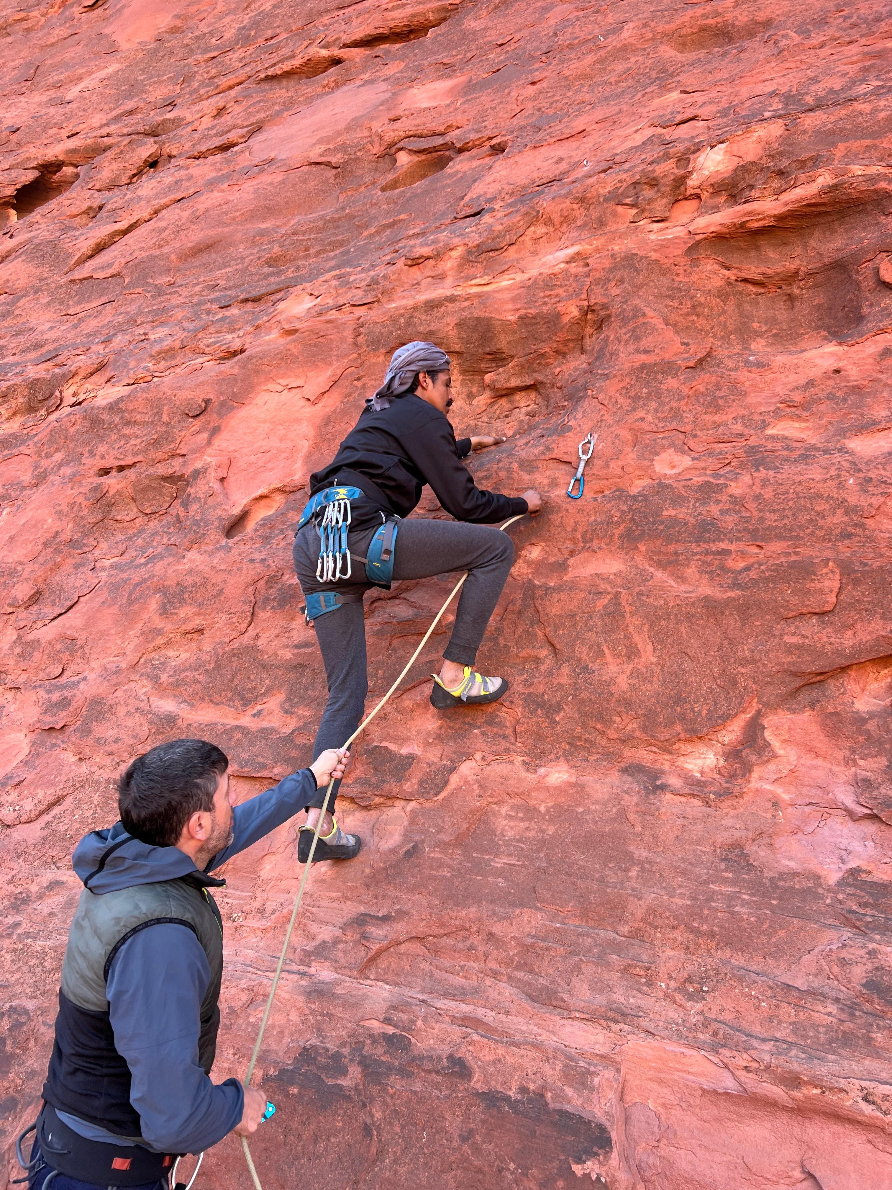 Wadi Rum: Full-Day Rock Climbing Adventure with Lunch