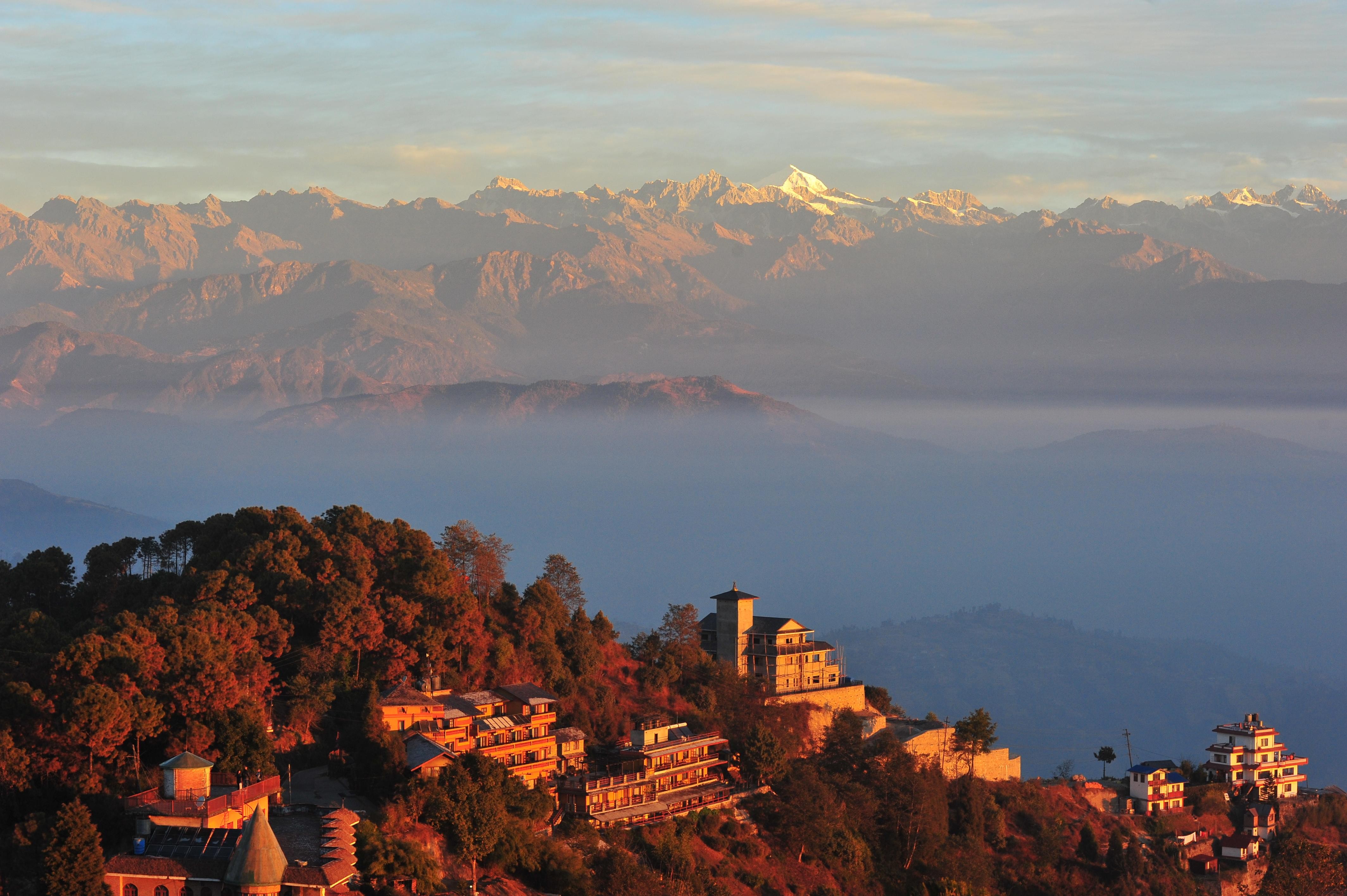 Nagarkot: Sunrise, Changunarayan Hike & Bhaktapur Day Tour