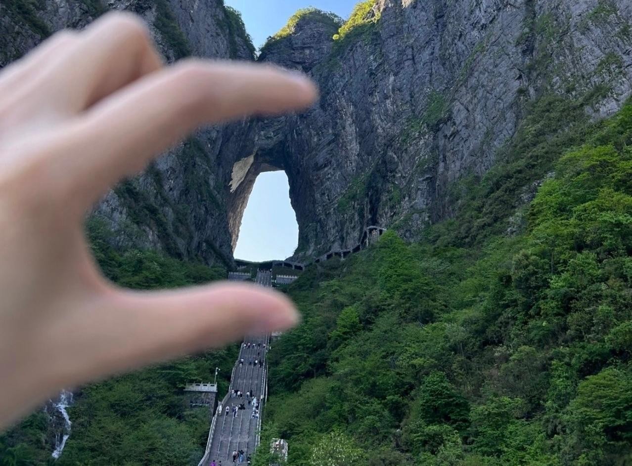 Zhangjiajie: Tianmen Mountain Day, Night Ticket & Guide Map