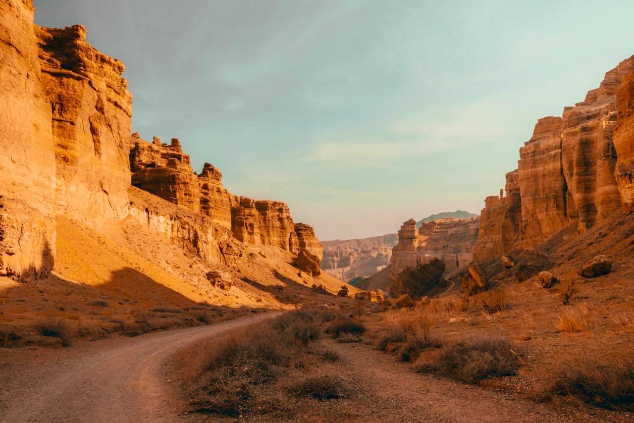Almaty: Private 2-Day, 1-Night Charyn, Kolsay & Kaindy Tour 2