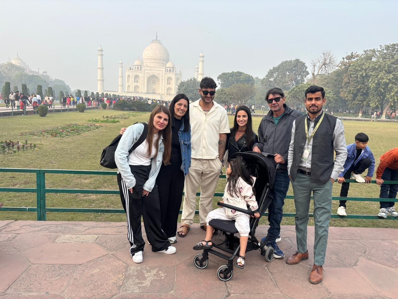 From Delhi: Taj Mahal and Agra Day Tour with Fatehpur Sikri 3