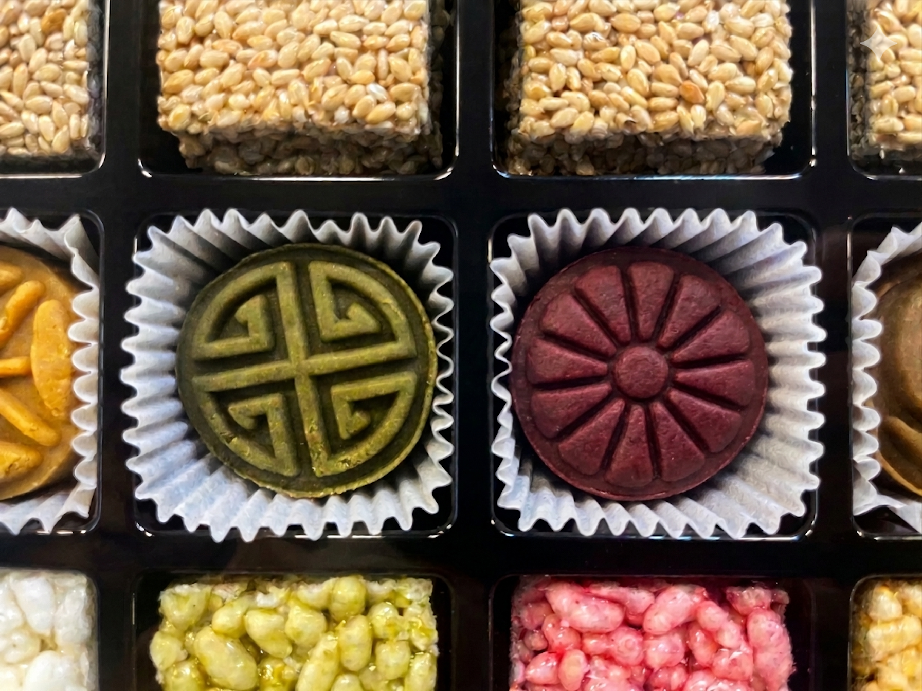 Seoul Vegan Vegetarian Market Food Tour with Temple Classics