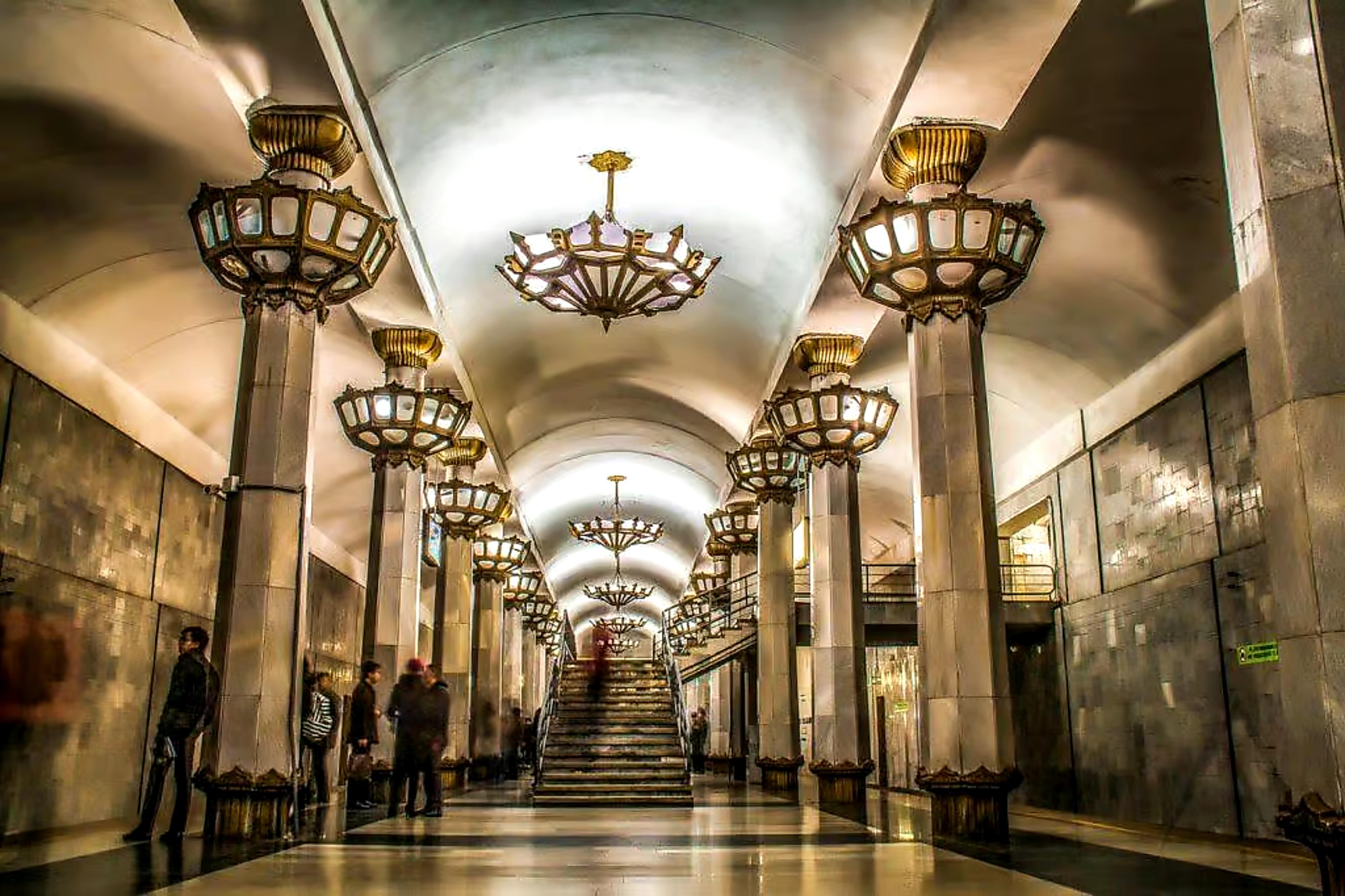 Tashkent: Tour of 8 Tashkent Metro Stations & Chorsu Bazaar