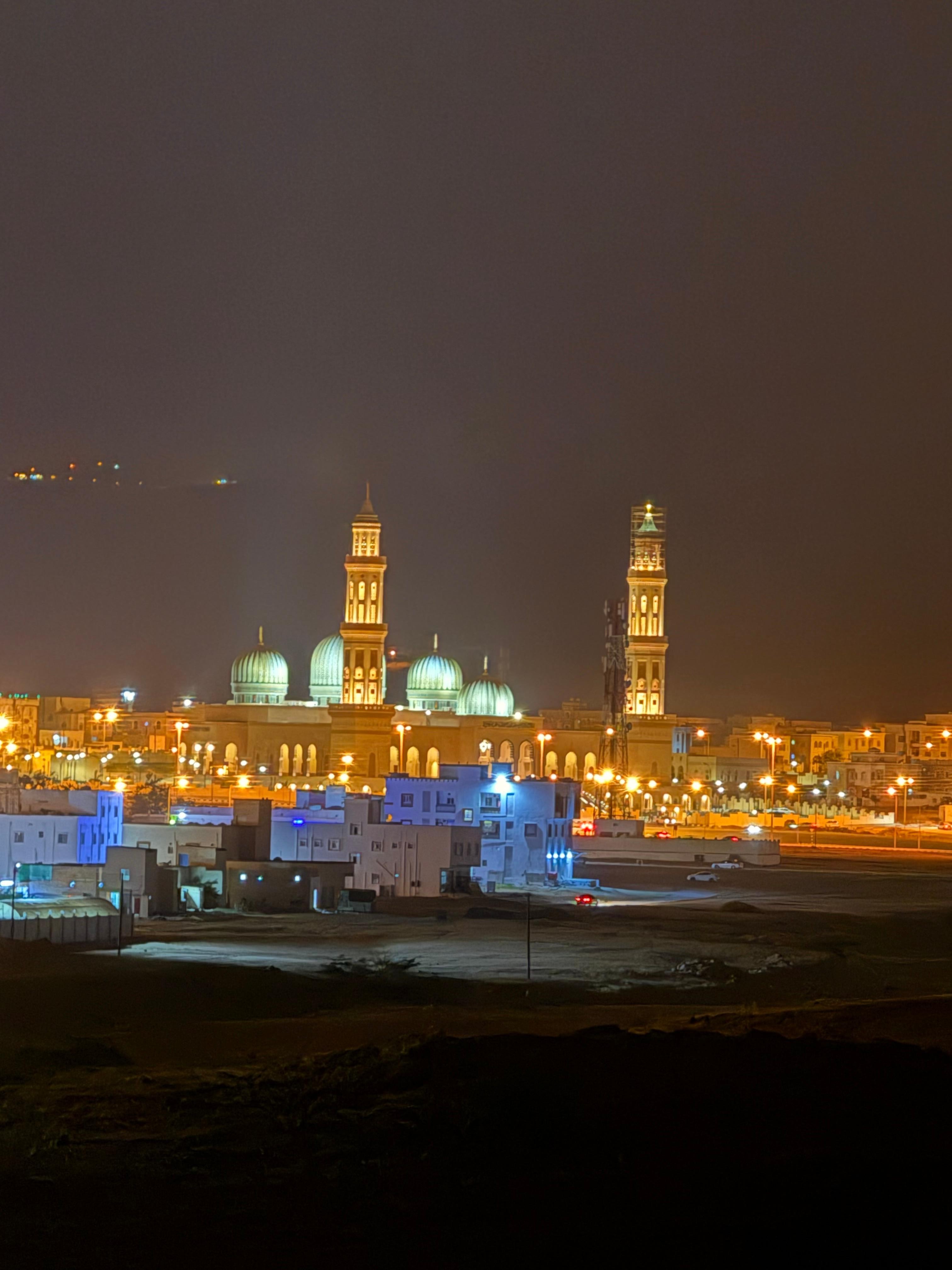 Salalah: Taqah Night Tour with Castle & Mosque Views 2