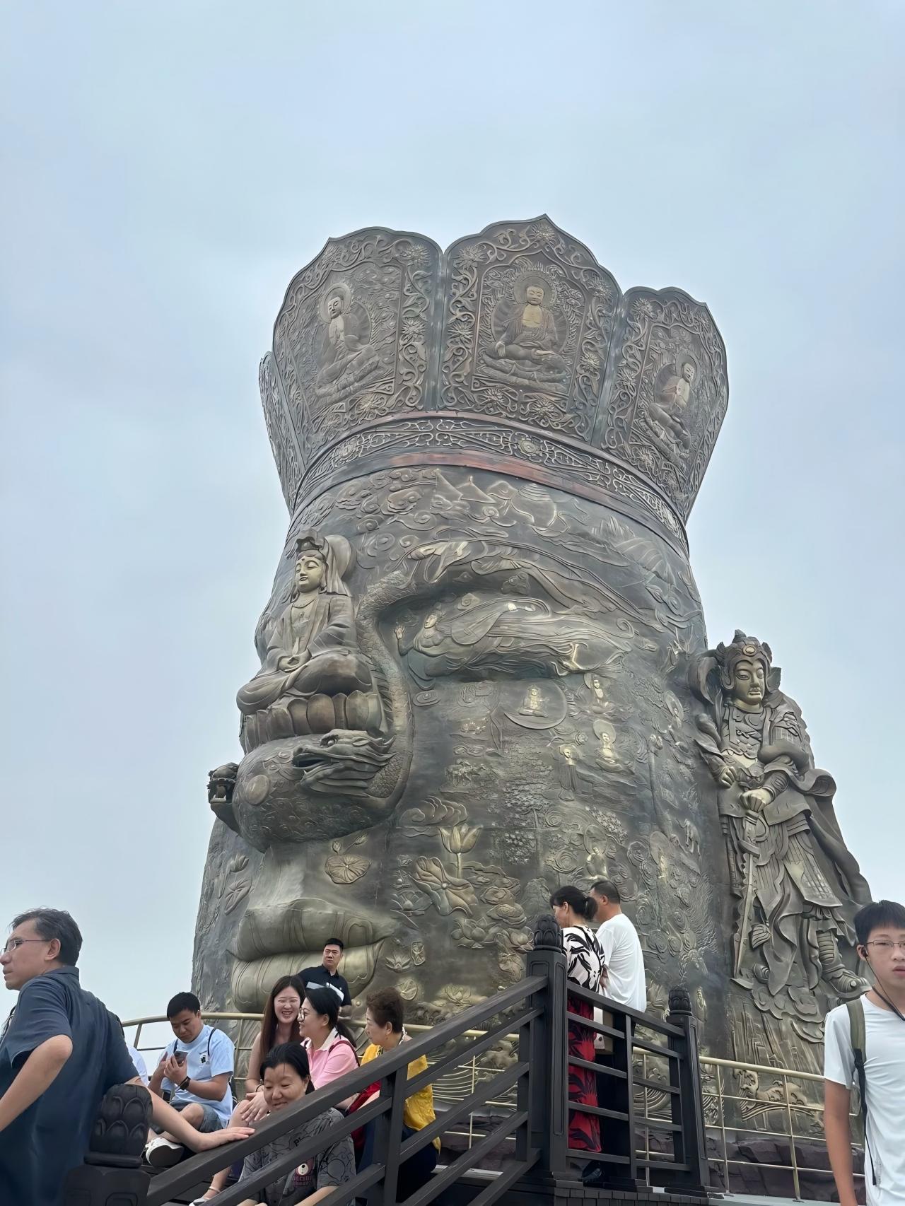 Discover Shanghai’s gem: World-Record Temple & Water Town 3