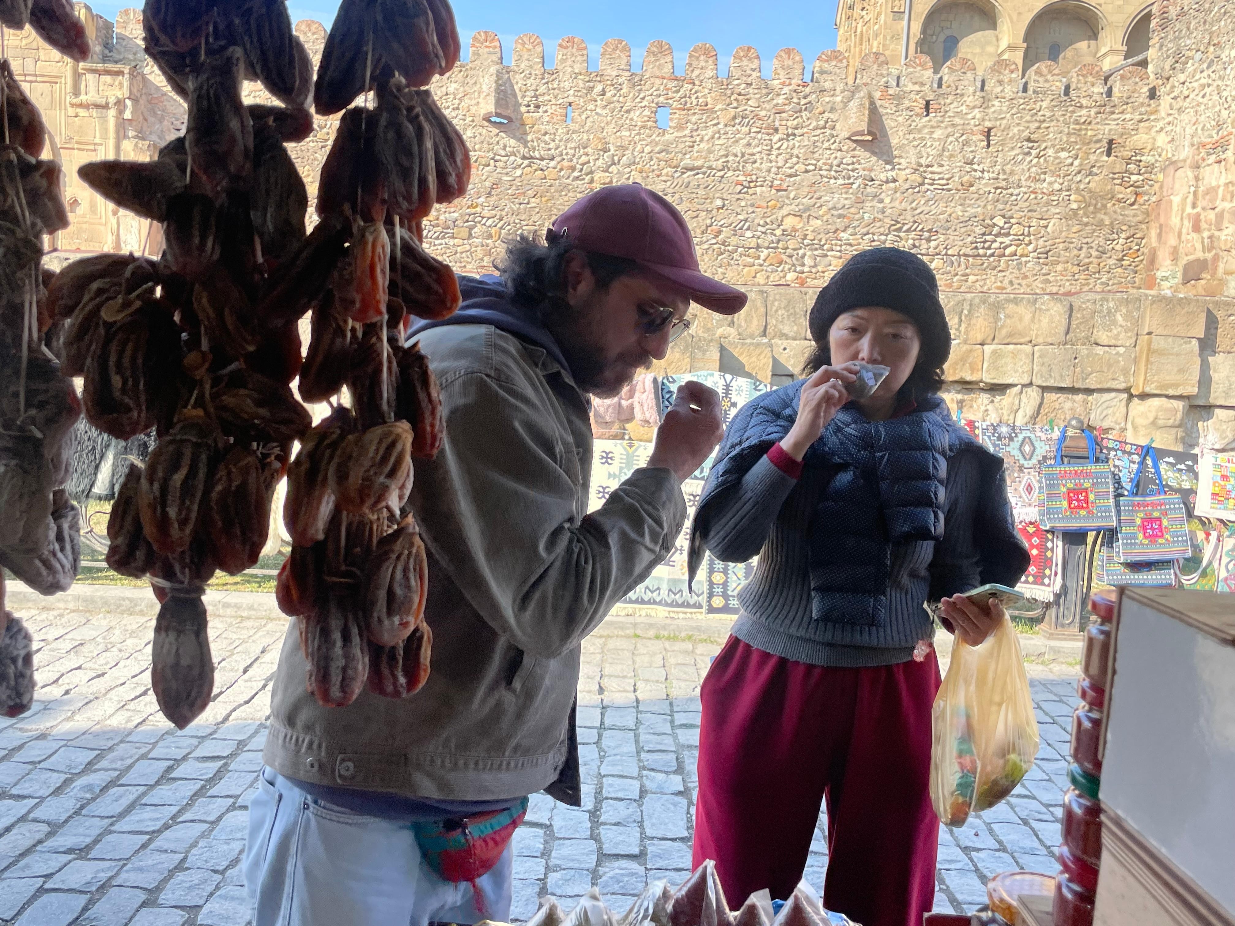 Kutaisi: Guided Food Tour with Wine and Snacks 3