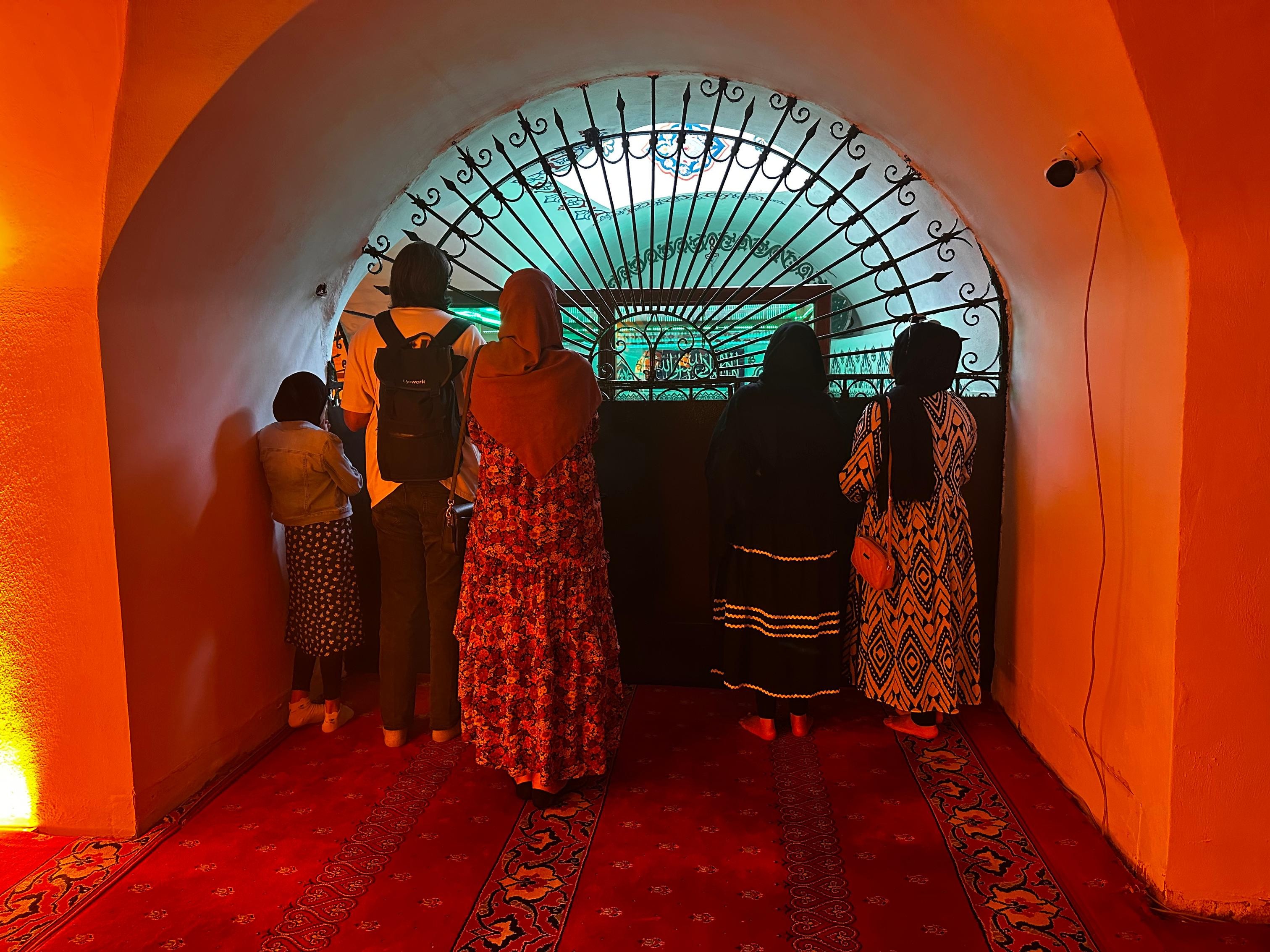 Istanbul Religious Sites Tour w Lunch – Eyup Sultan & More 3