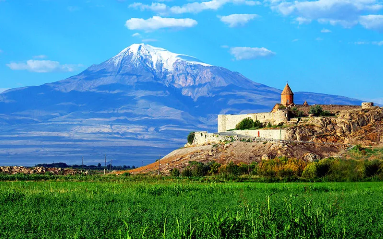 Khor Virap, Areni winery, Noravank, Jermuk city, waterfall 2