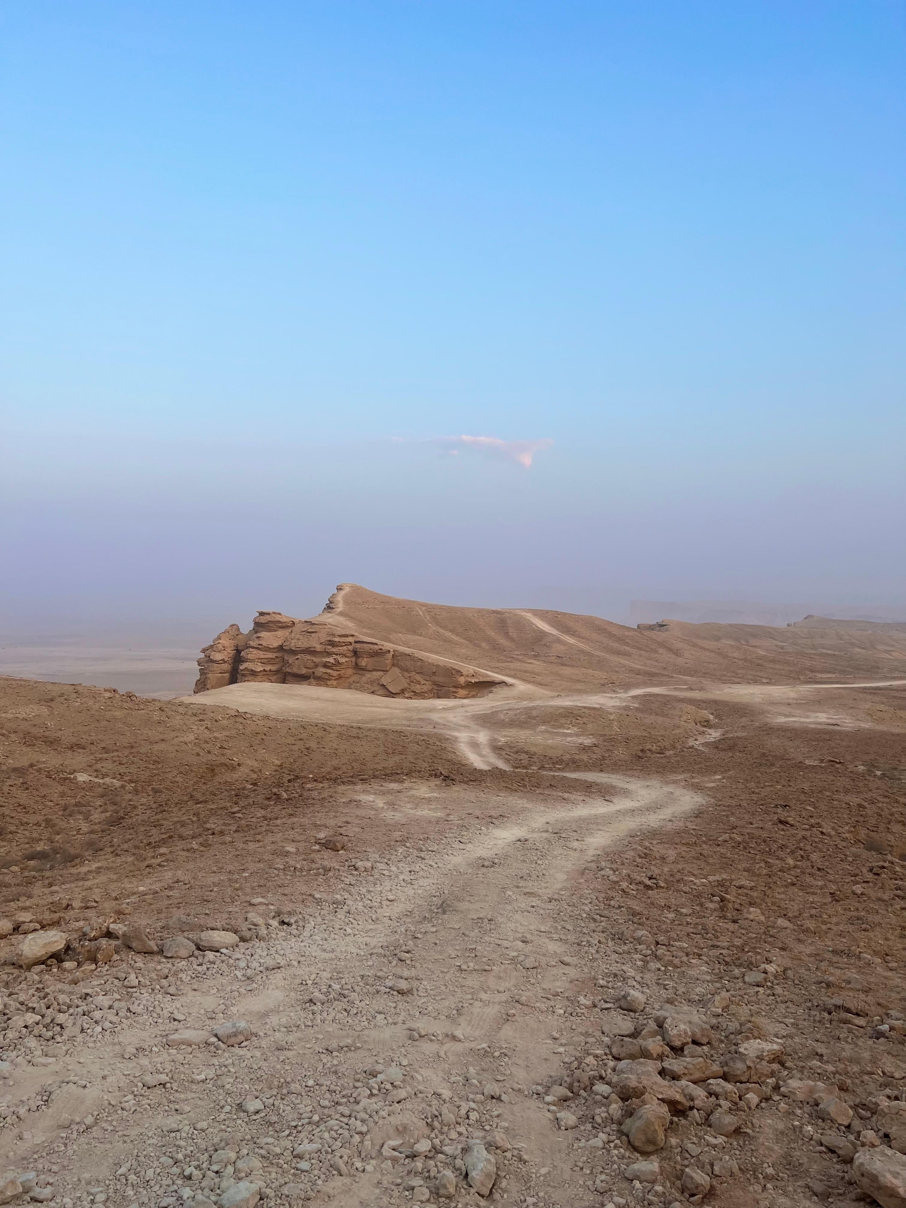 From Riyadh: Edge of the World & Huraymila National Park