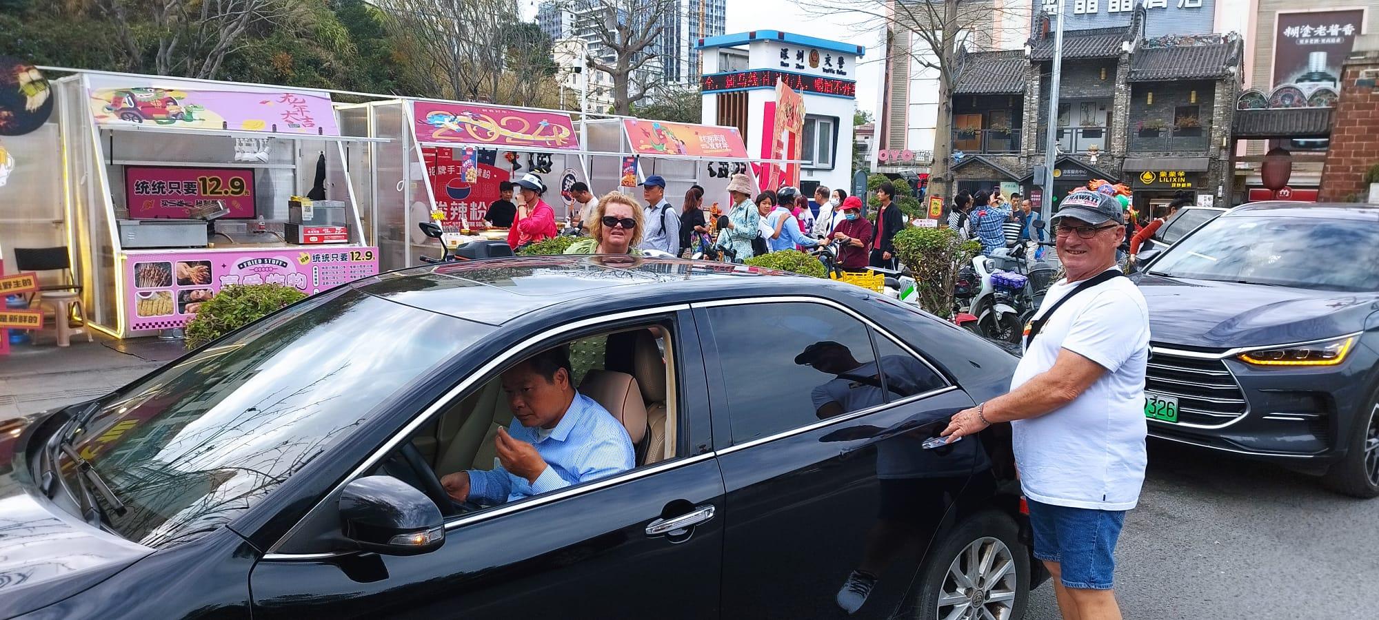 1 day Car Hire in Shenzhen with Driver (10 hours) 3