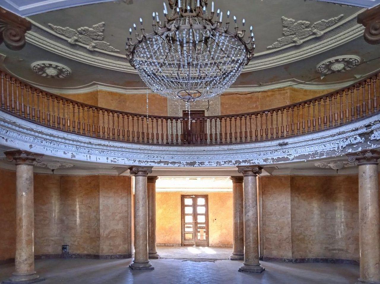 Batumi: Tskaltubo Abandoned Sanatoriums Tour