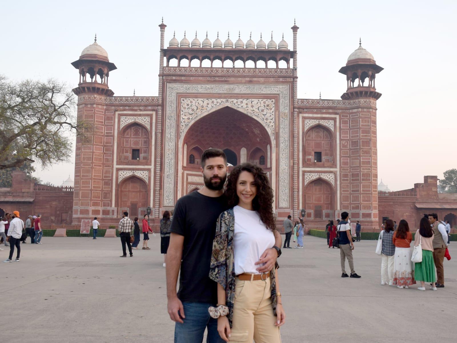 From Delhi: Same Day Taj Mahal Trip By India's Fastest Train 3