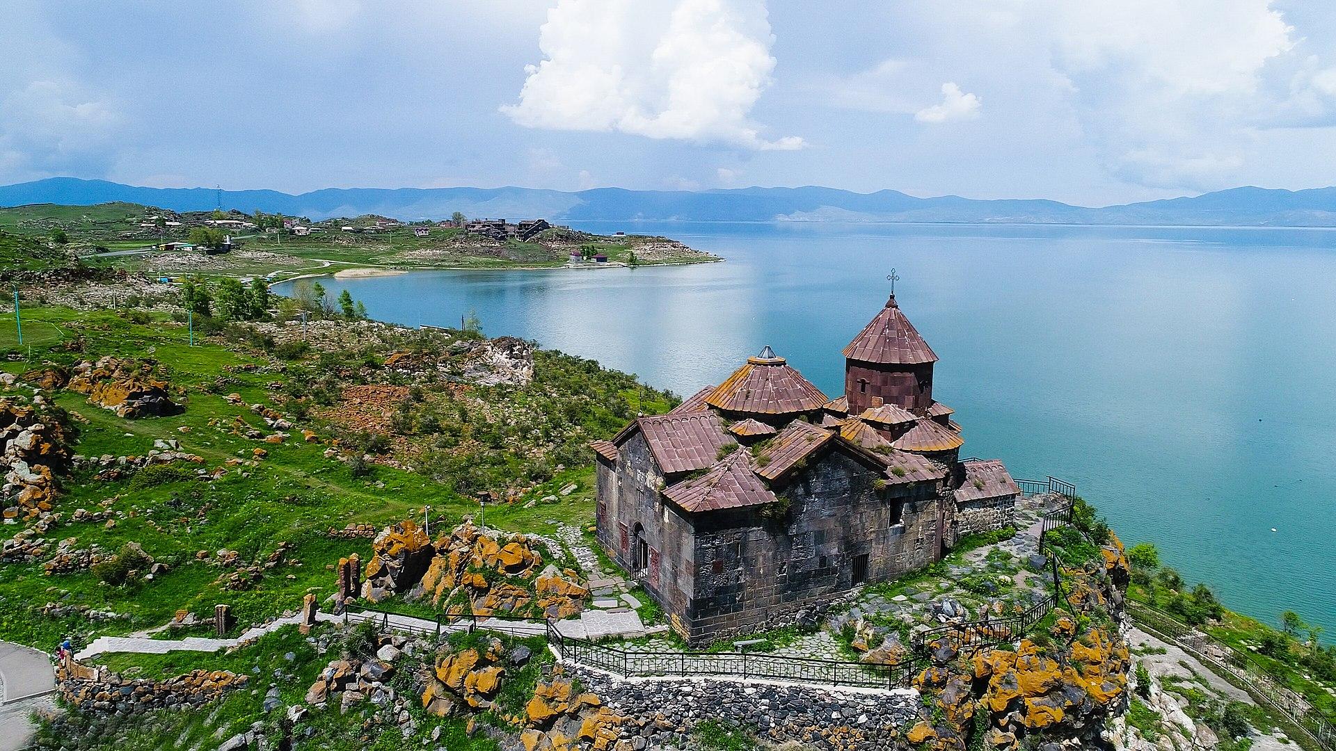 Yerevan: Tsaghkadzor, Lake Sevan, and Cheese Tasting Tour