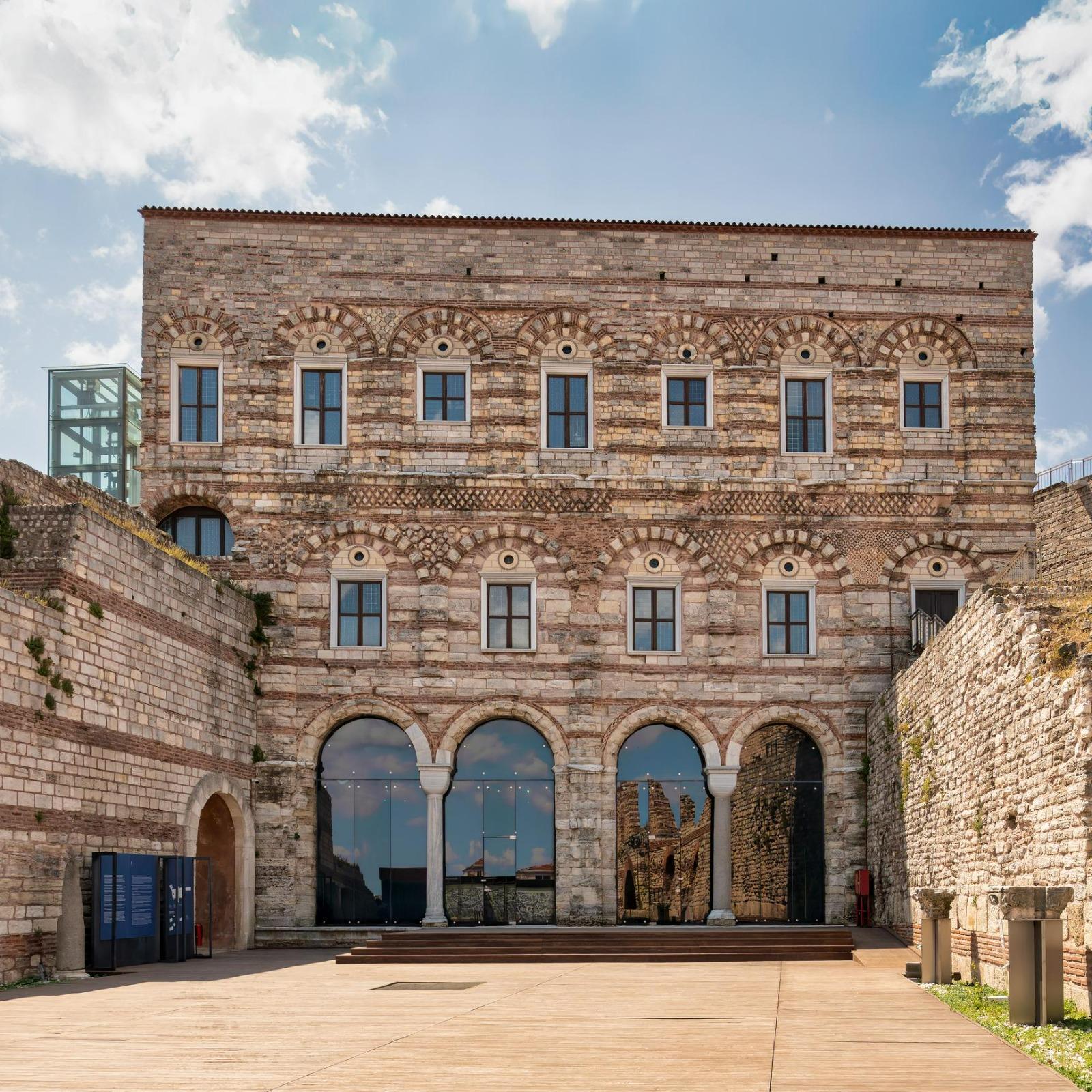 İstanbul: Balat, Chora & Tekfur Palace Hidden Gems Tour 3