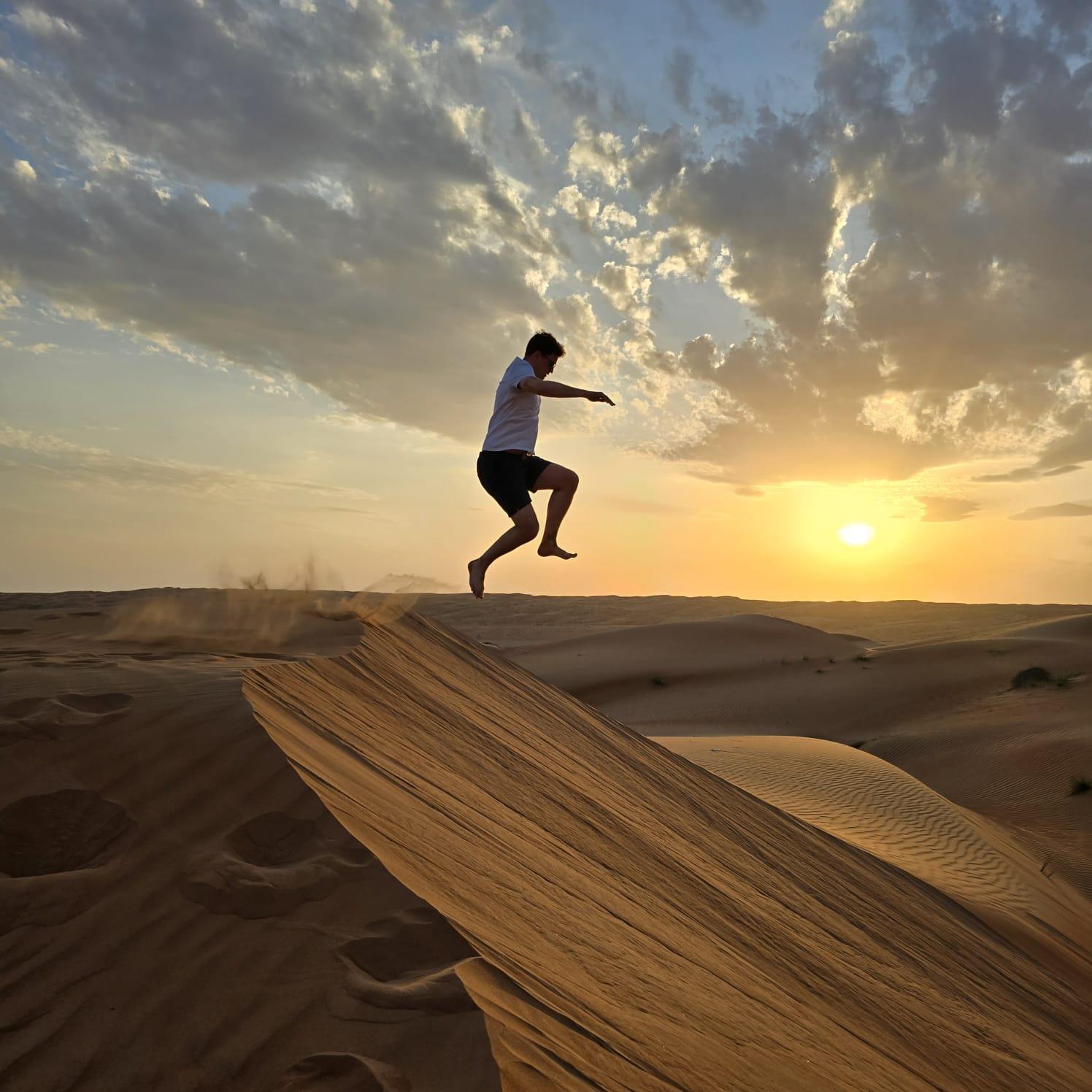 Sunrise at Wahiba Sand Desert & Wadi Bani Khalid Tour 2