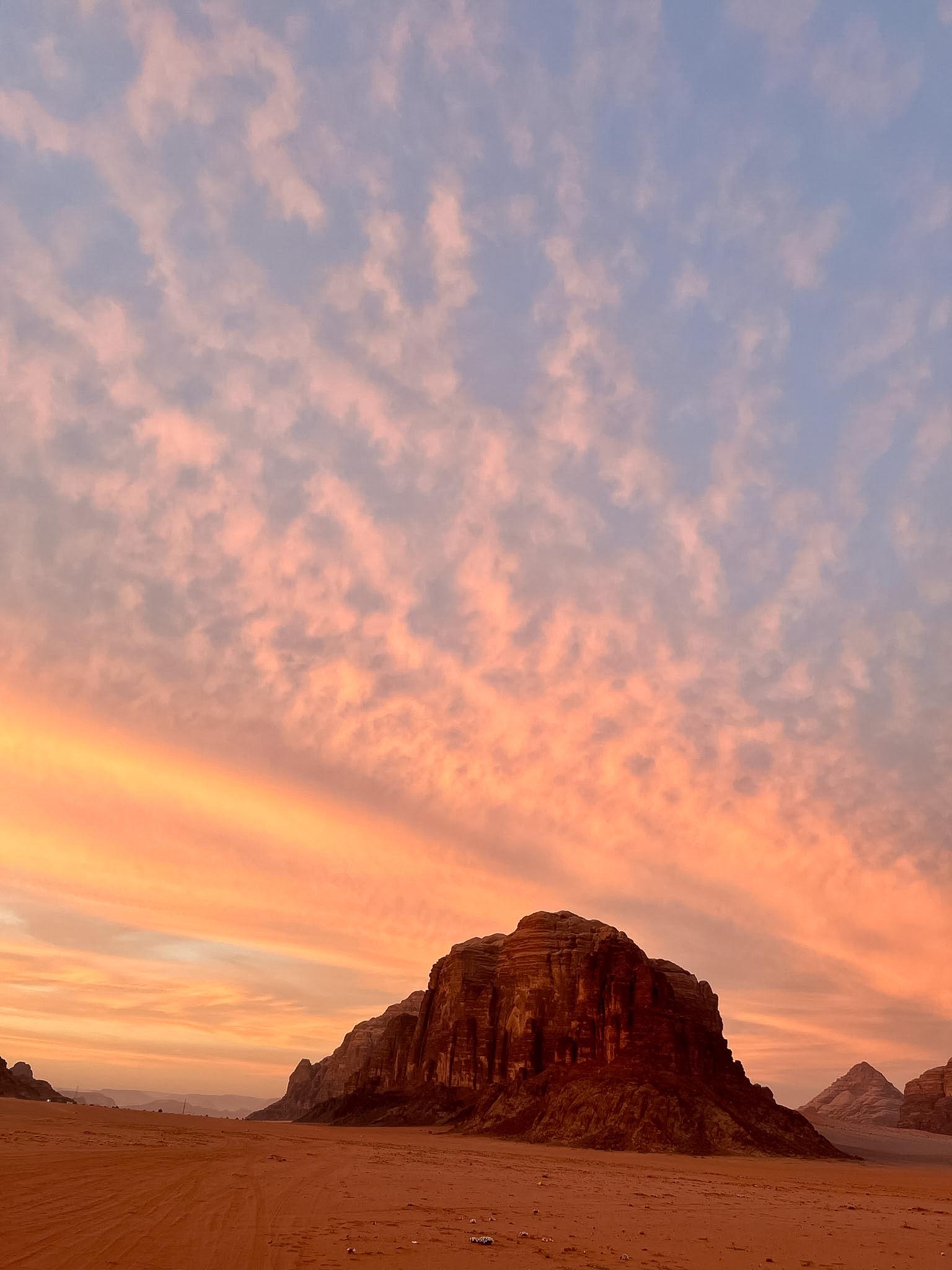 Wadi Rum: Private Luxury Cave Stay, Sunset Tour & Dinner 3