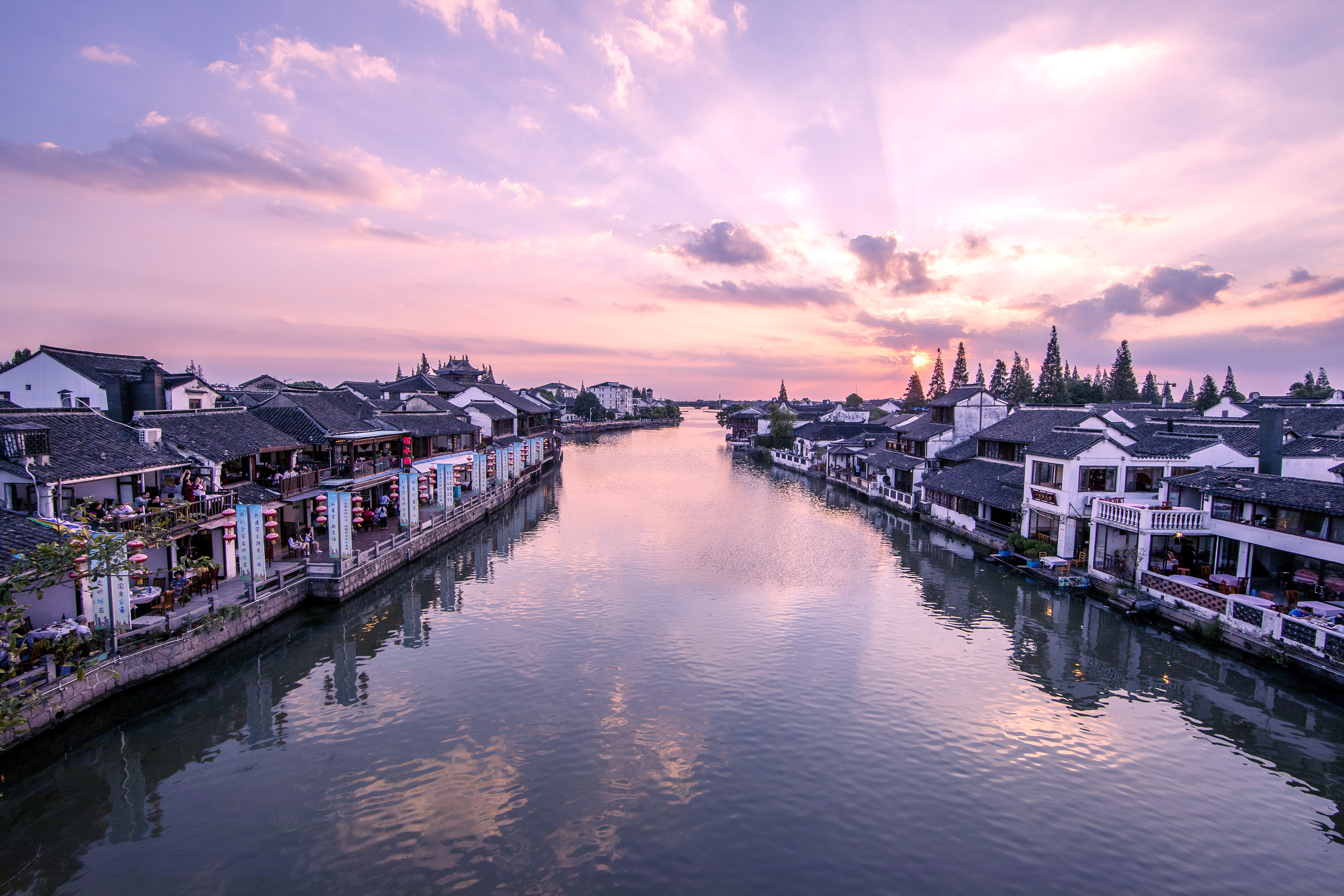Shanghai Past vs. Future: Zhujiajiao Water Town, Robot Lab
