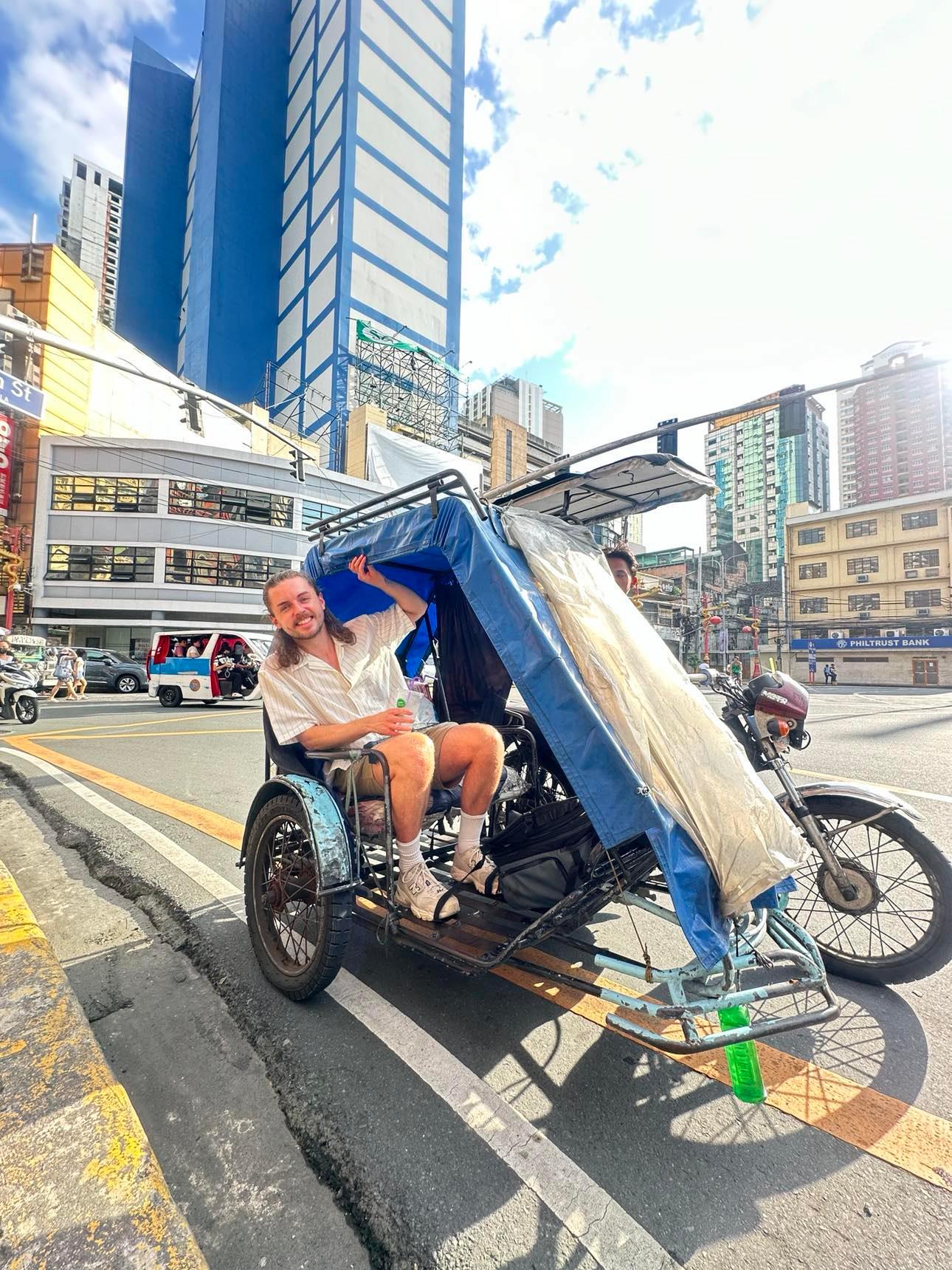 Old Manila Tour with Tuk-tuk and Jeepney 3