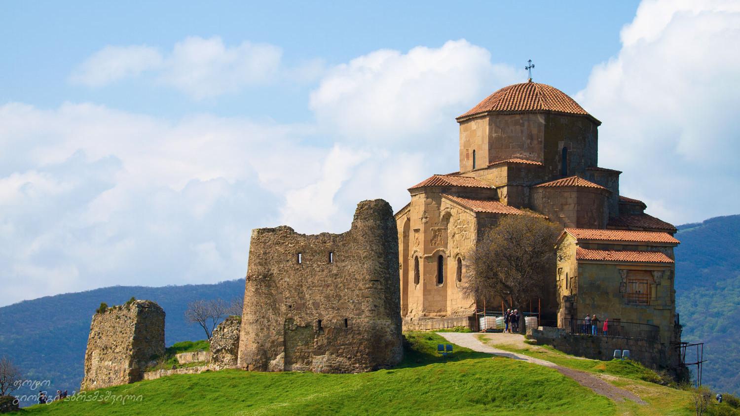 From Tbilisi: Mtskheta, Jvari, Gori & Uplistsikhe Tour 2
