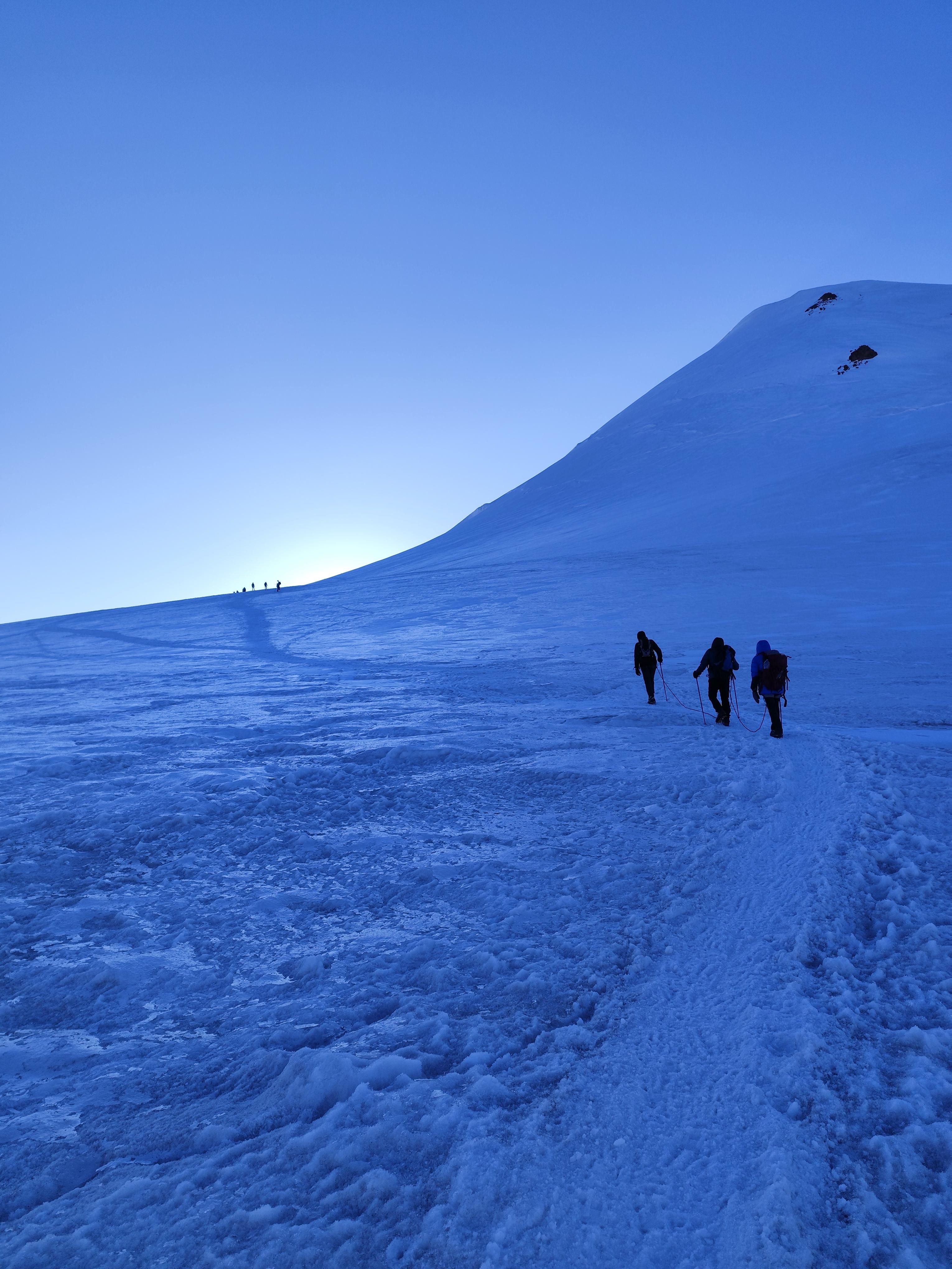From Stepantsminda: Mount Kazbek Guided Climb with Meals