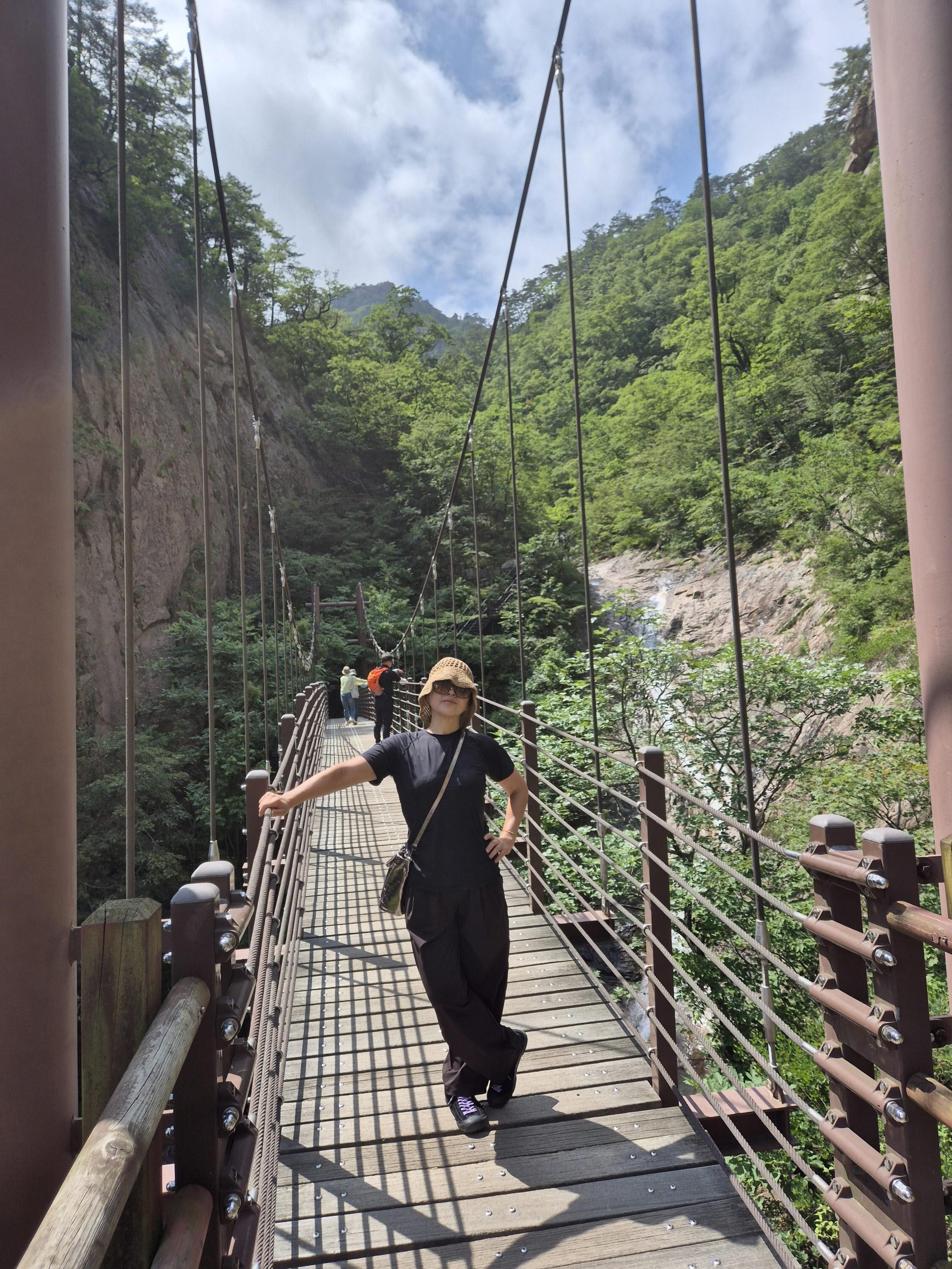 From Seoul:Seoraksan National Park and Sokcho Beach Day Trip 3