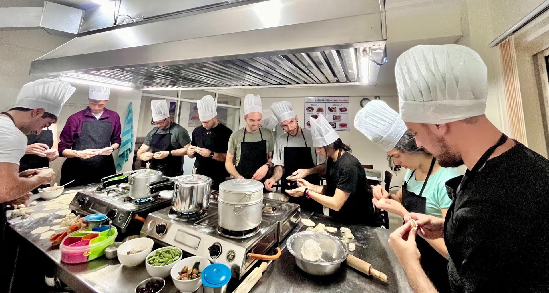 Kathmandu: Behind the Kitchen – Cook with Restaurant Chefs