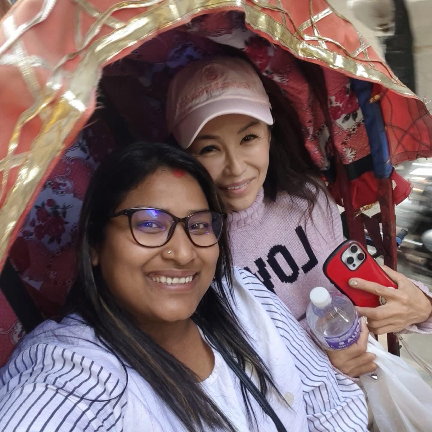 Kathmandu: Street Food and Shopping Tour with Local Guide 2