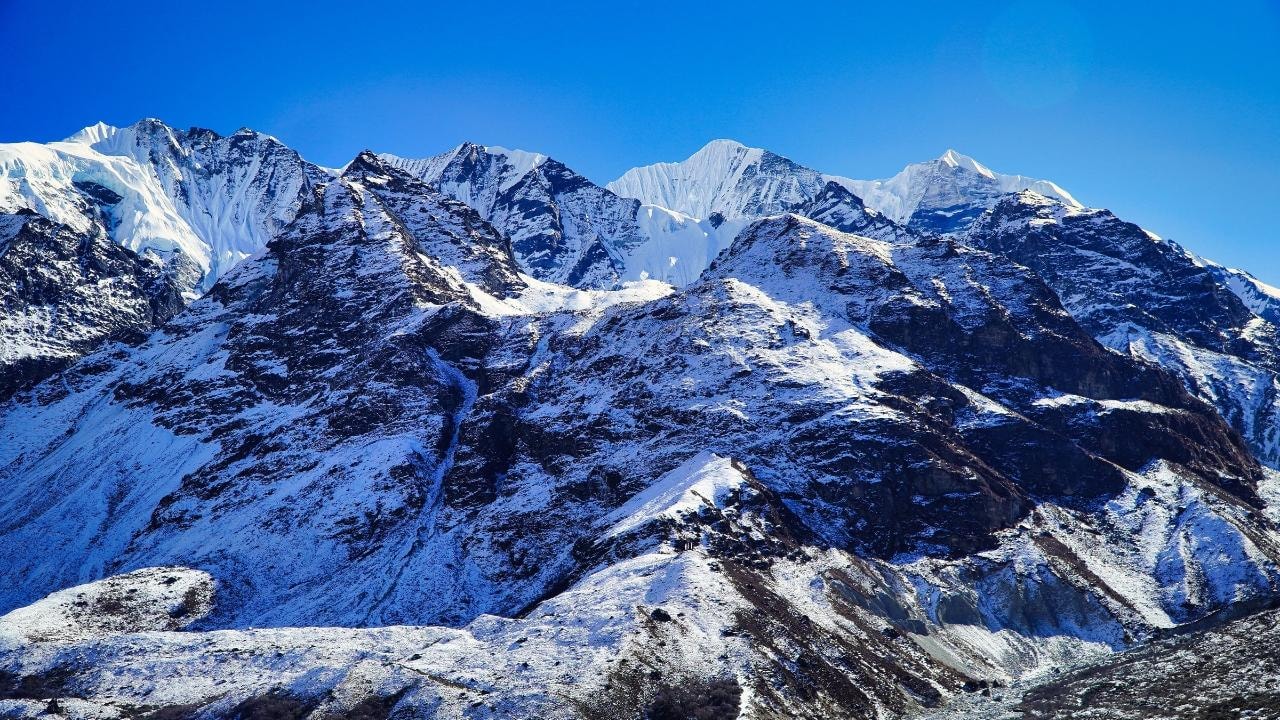 Nepal: 14-Day Langtang Valley Trek with Yala Peak Climb