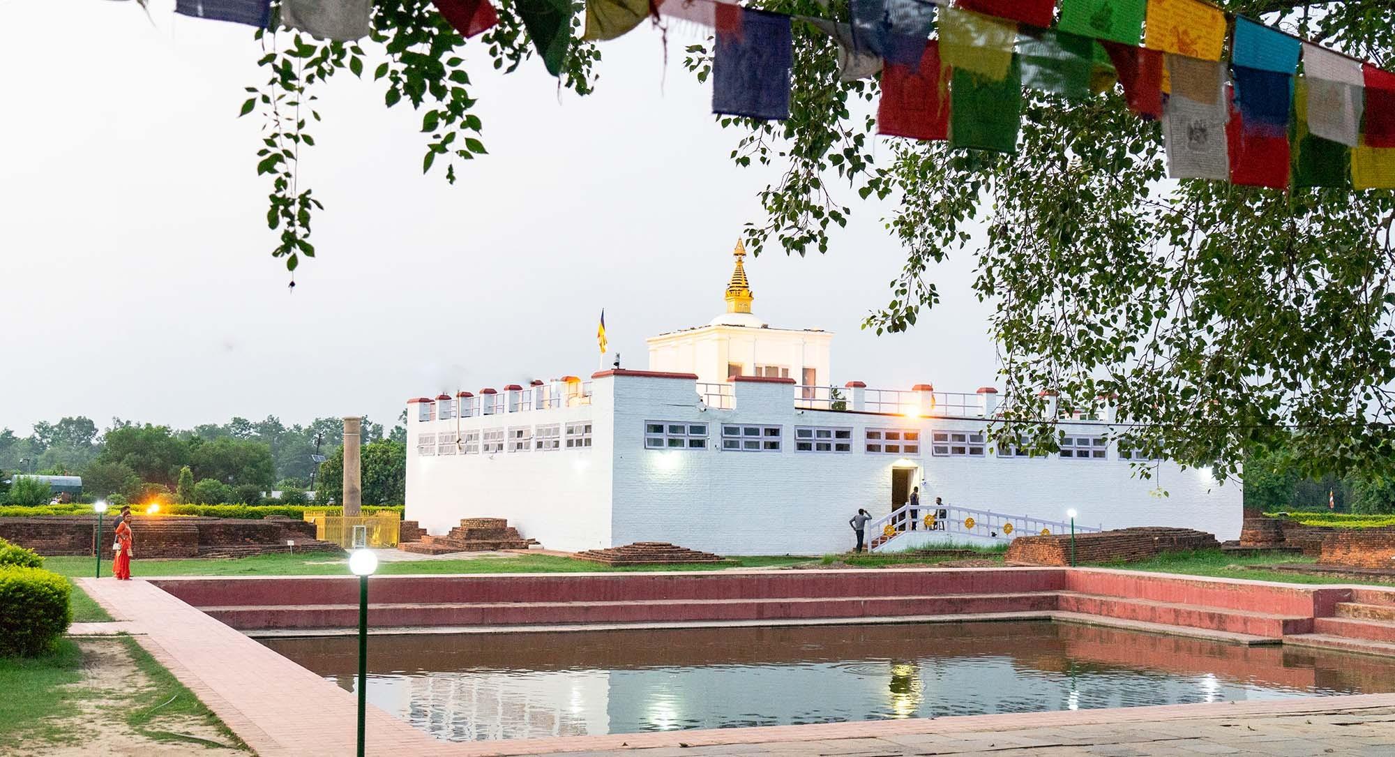 Lumbini: Day Tour with Airport Pickup and Drop-Off 2