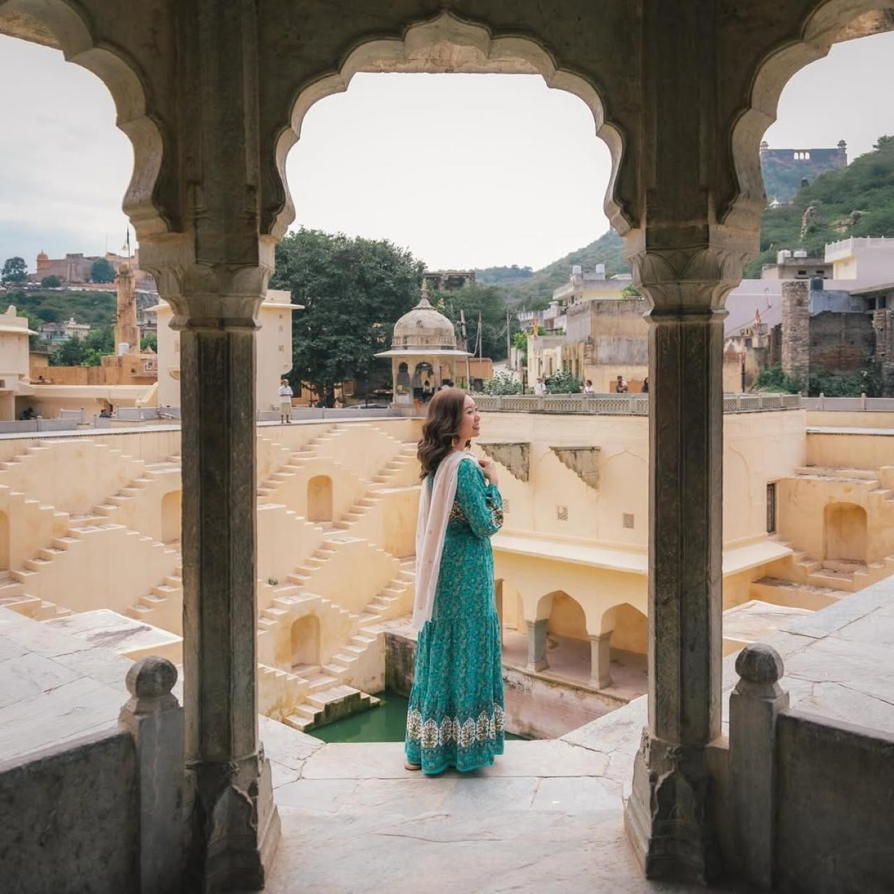Jaipur: Private City Tour With Car, Guide Tickets & Lunch 3