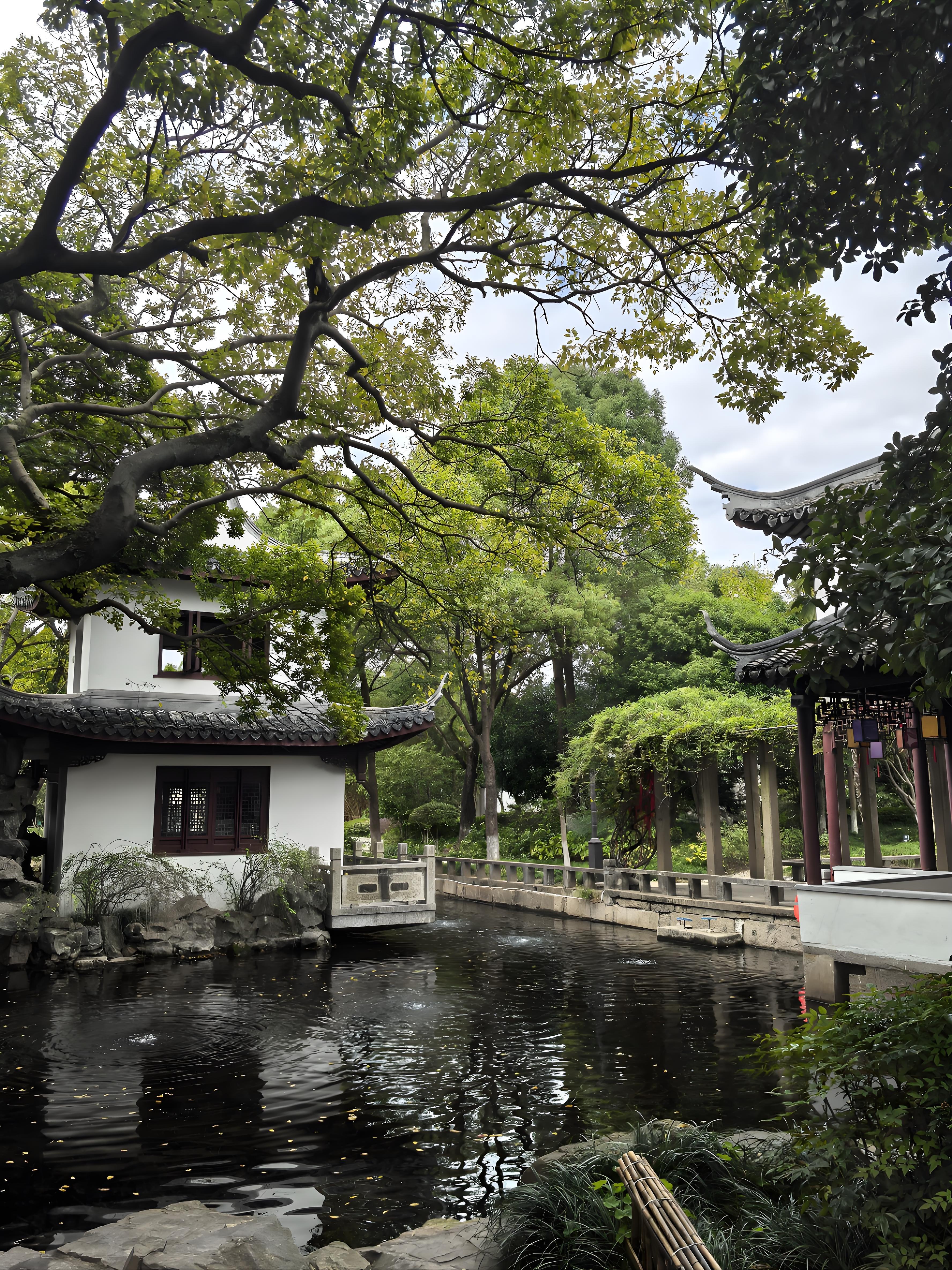 Shanghai: Zhujiajiao Ancient Town private Half-Day Tour 2
