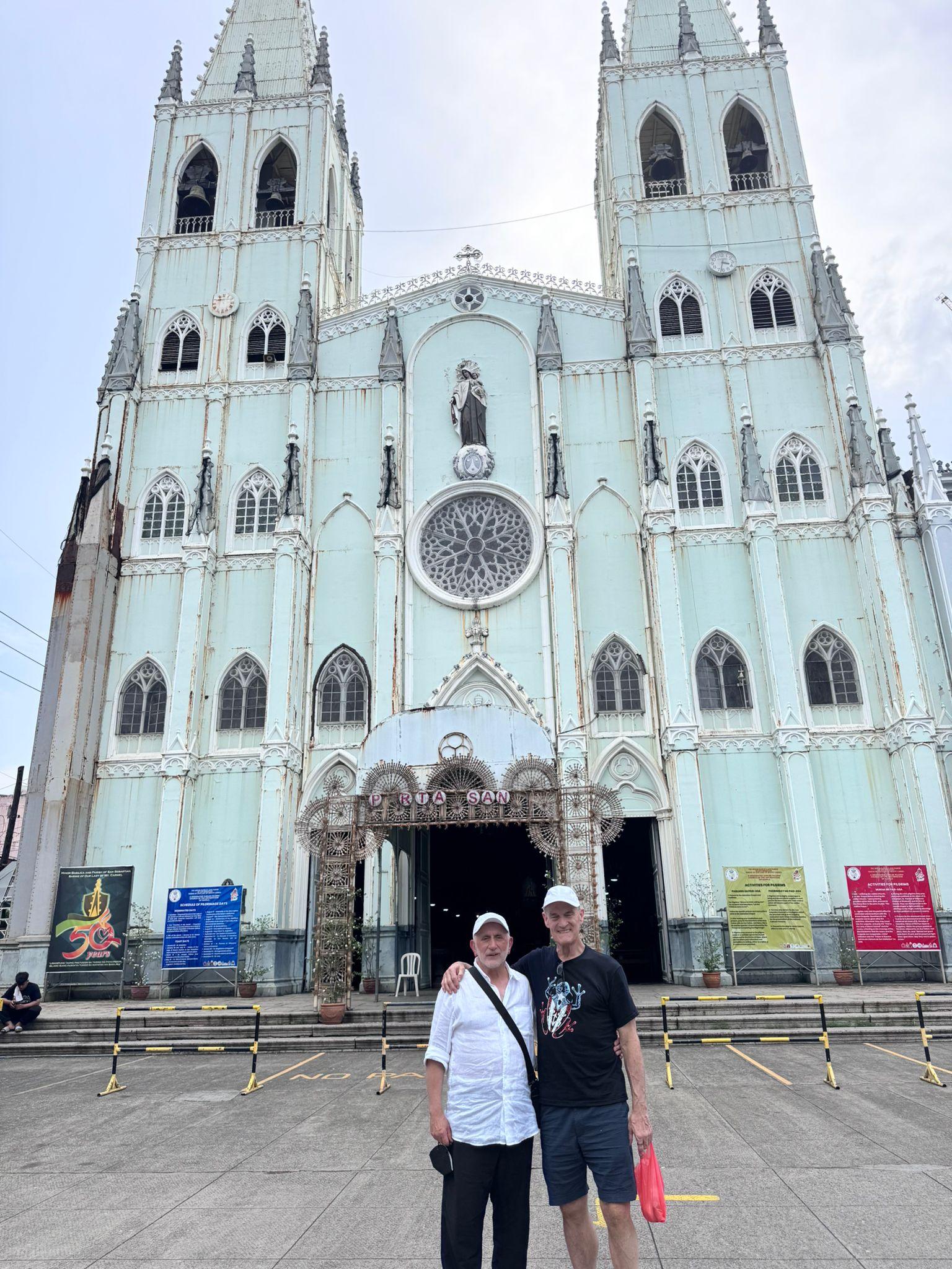 Manila: City Tour with Food Tasting and Guide 2