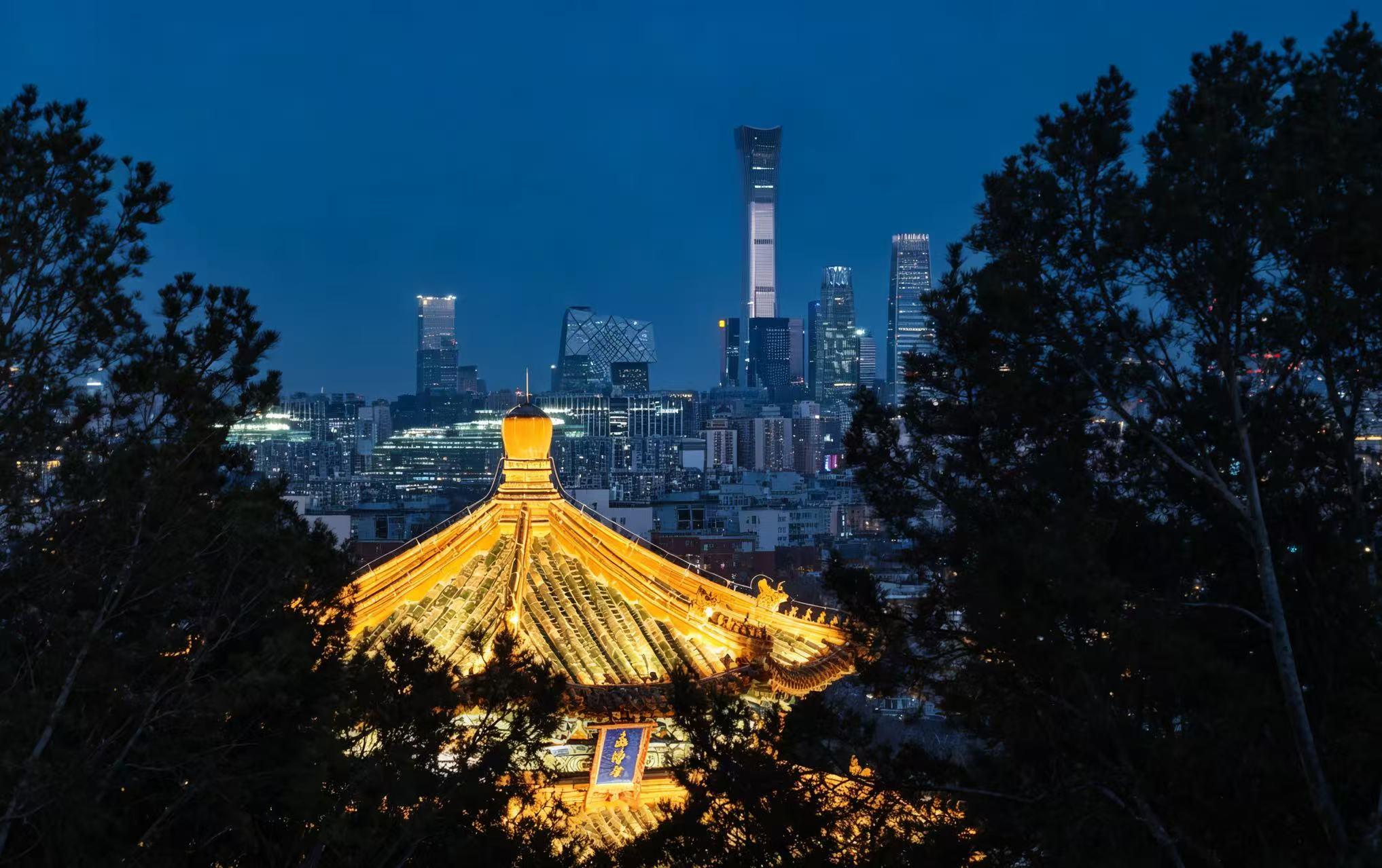 Beijing: Illuminated Landmarks Private Night Transfer & Tour 2