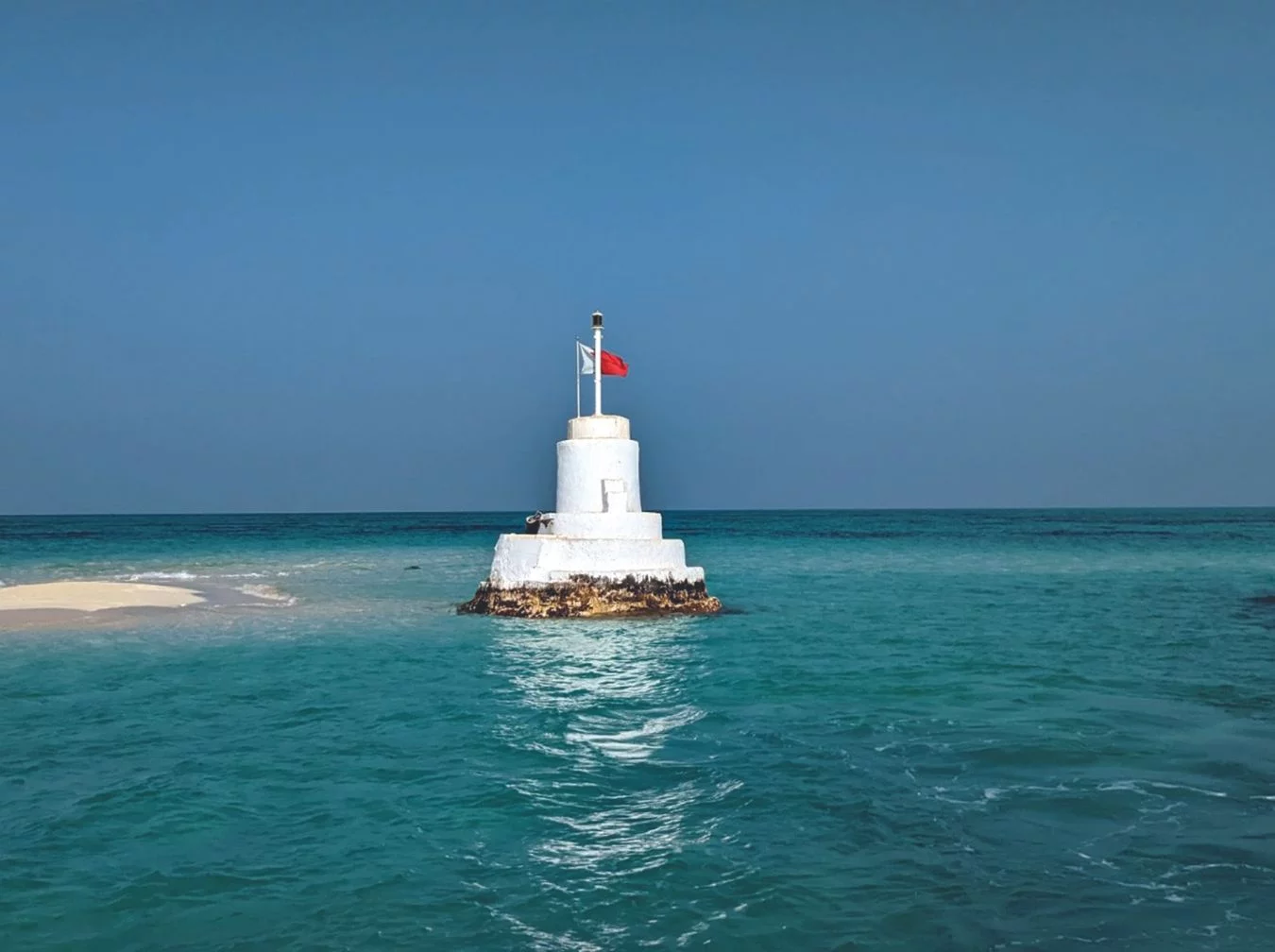 Bahrain: Boat Excursion to Jaradah Island 3