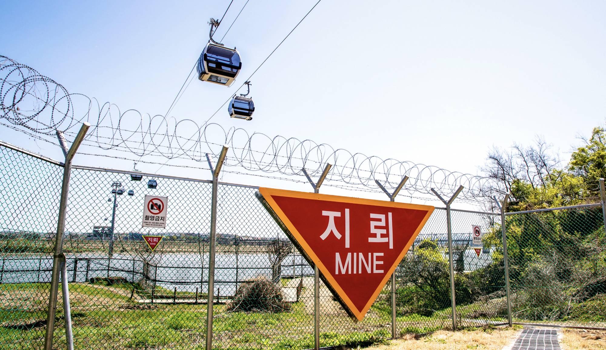 Seoul: DMZ, Suspension Bridge, Starfield & Bueongsa Temple 2