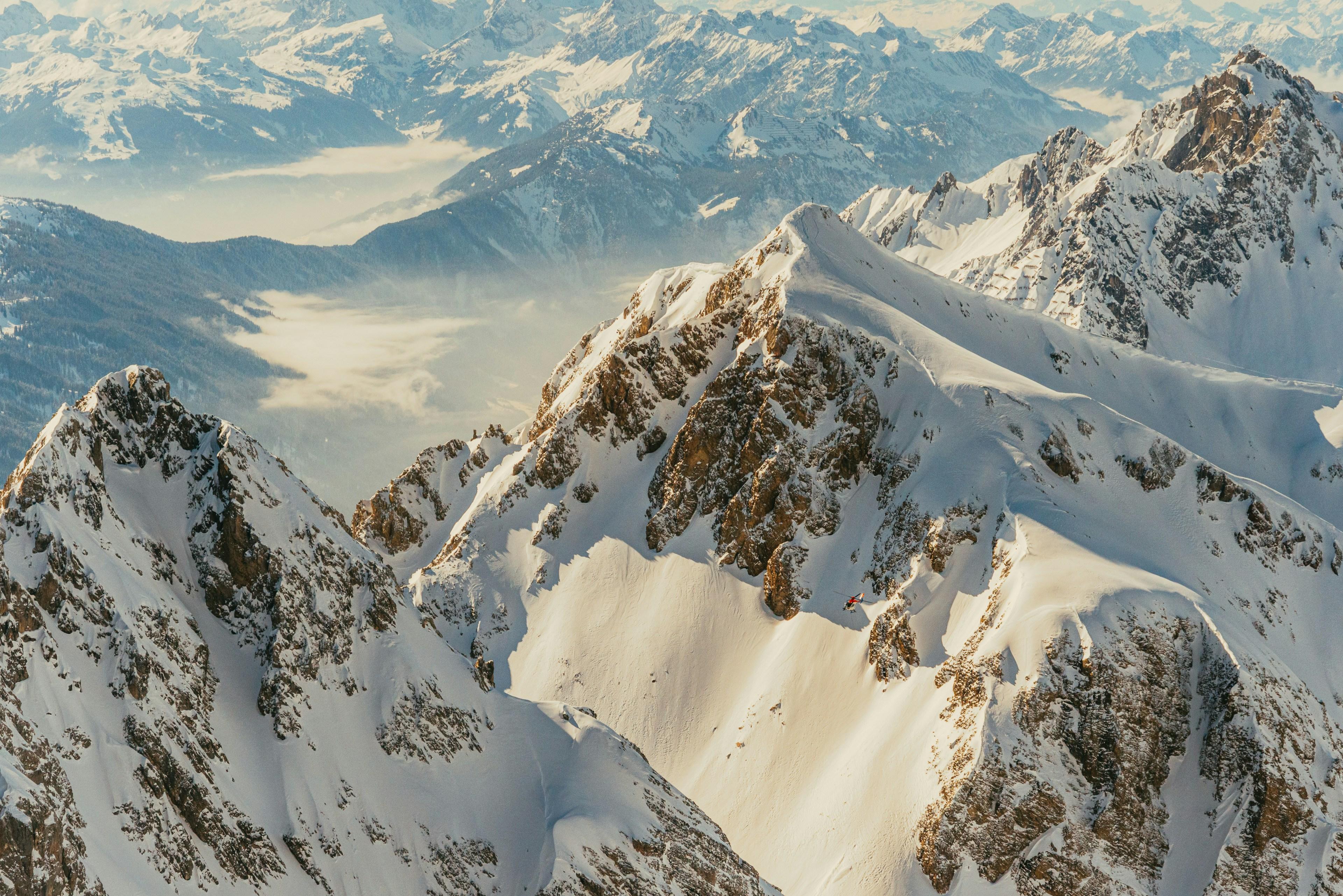 Kathmandu: Everest Base Camp Helicopter Tour with Breakfast 3