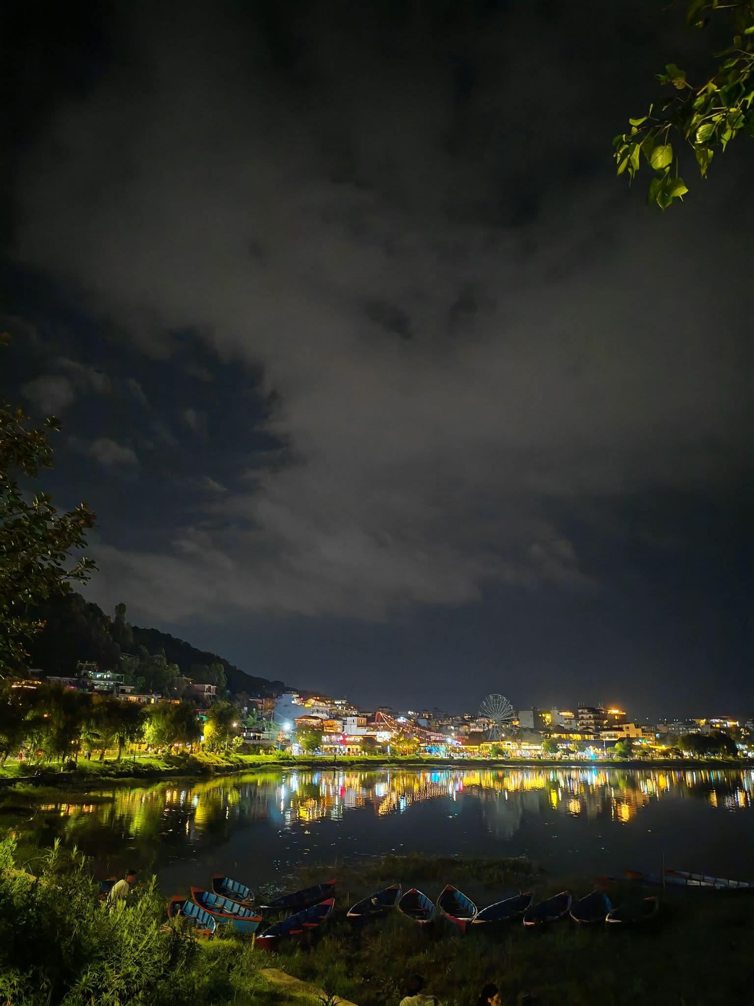 Pokhara: Guided Night/Evening Walking Tour with Local Guide
