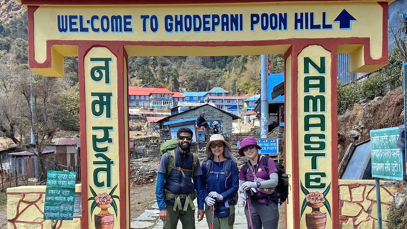 Pokhara: Luxury Ghandruk to Ghorepani Jeep Tour and Hike 2