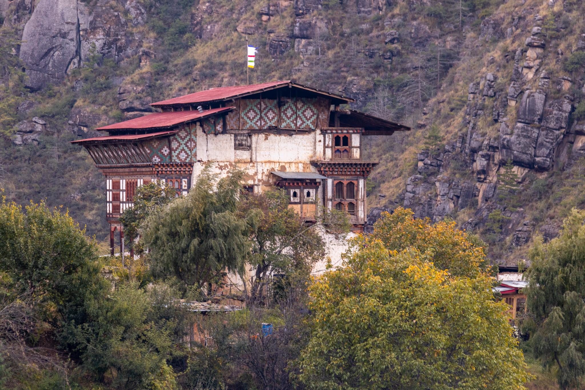 From Phuentsholing to Paro Valley with Stops 2