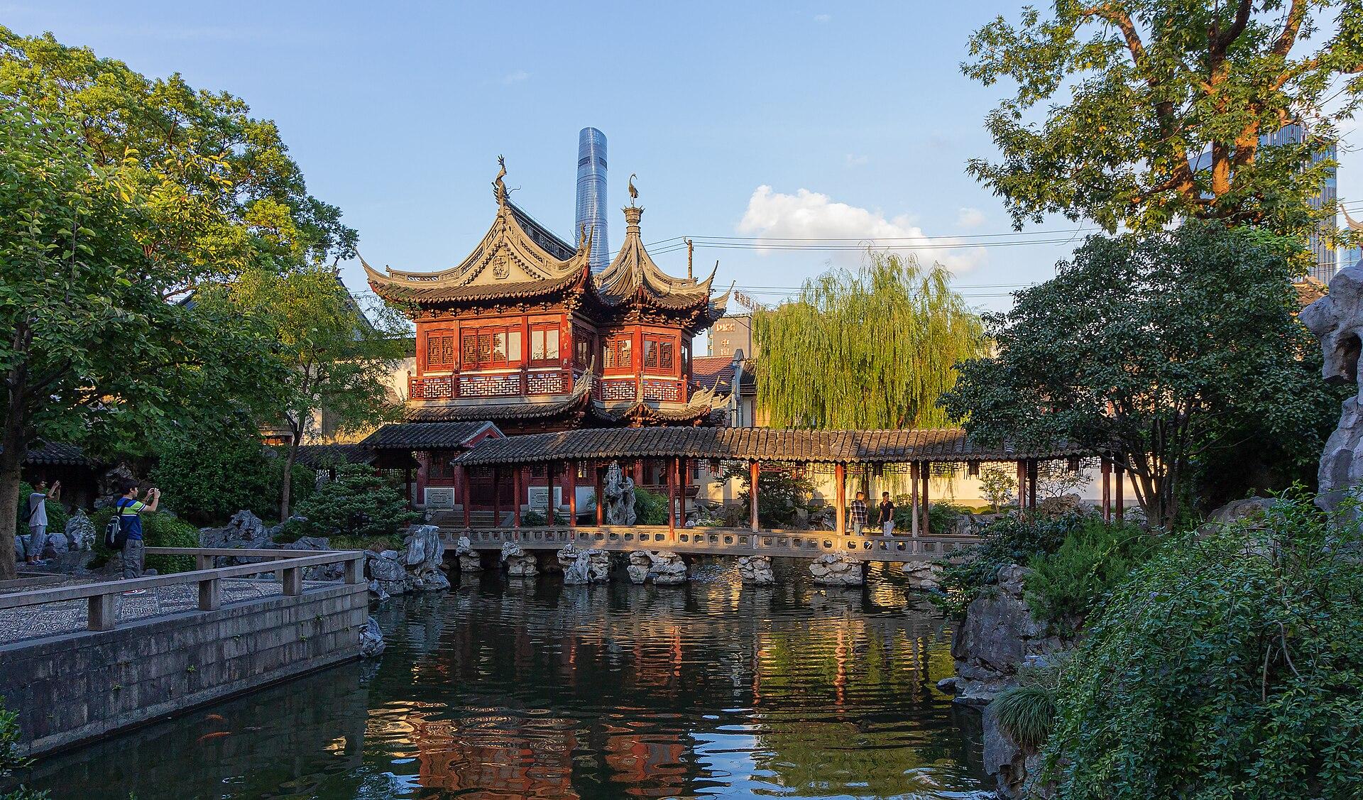 Shanghai: Yuyuan Garden Ticket with Transfers