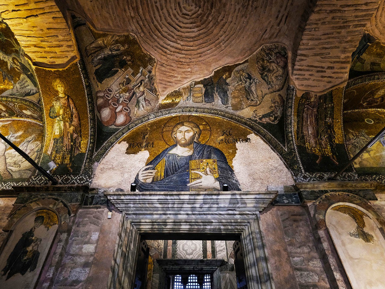 Istanbul Ancient Monasteries Full-Day Tour with Lunch