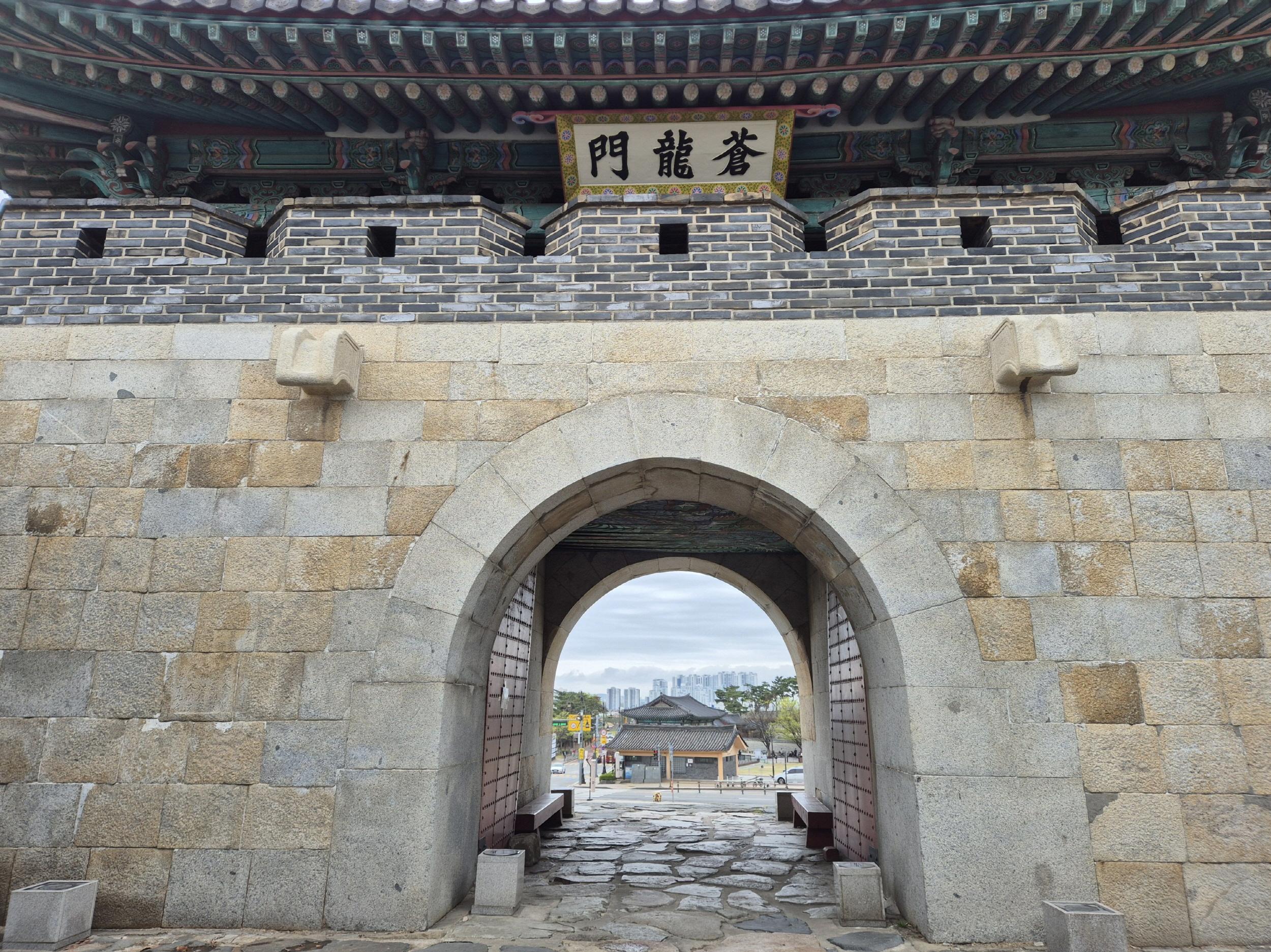 Layover tour from Airport to Suwon Hwaseong Fortress 2