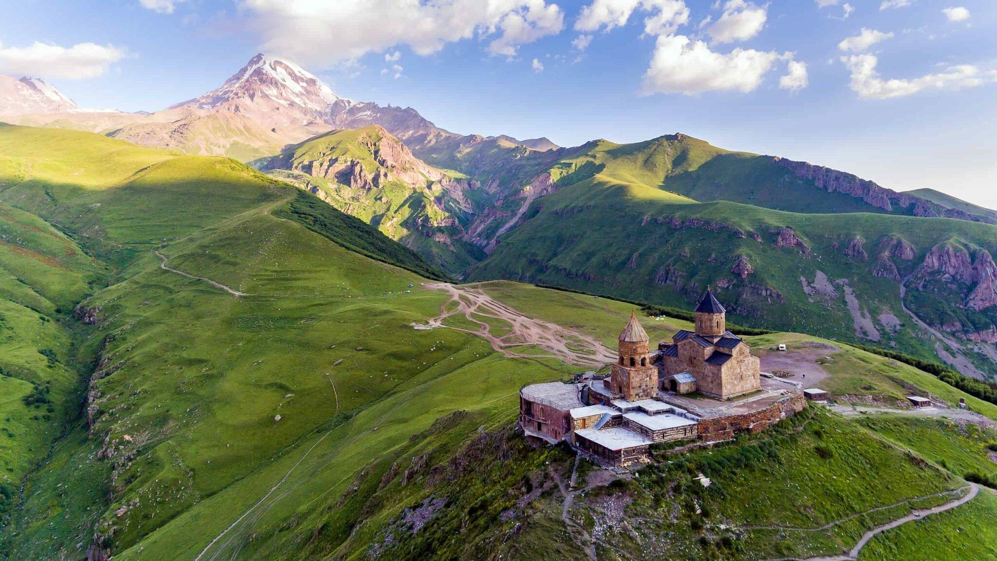 From Tbilisi to Kazbegi, Ananuri, Gudauri & Gergeti 2