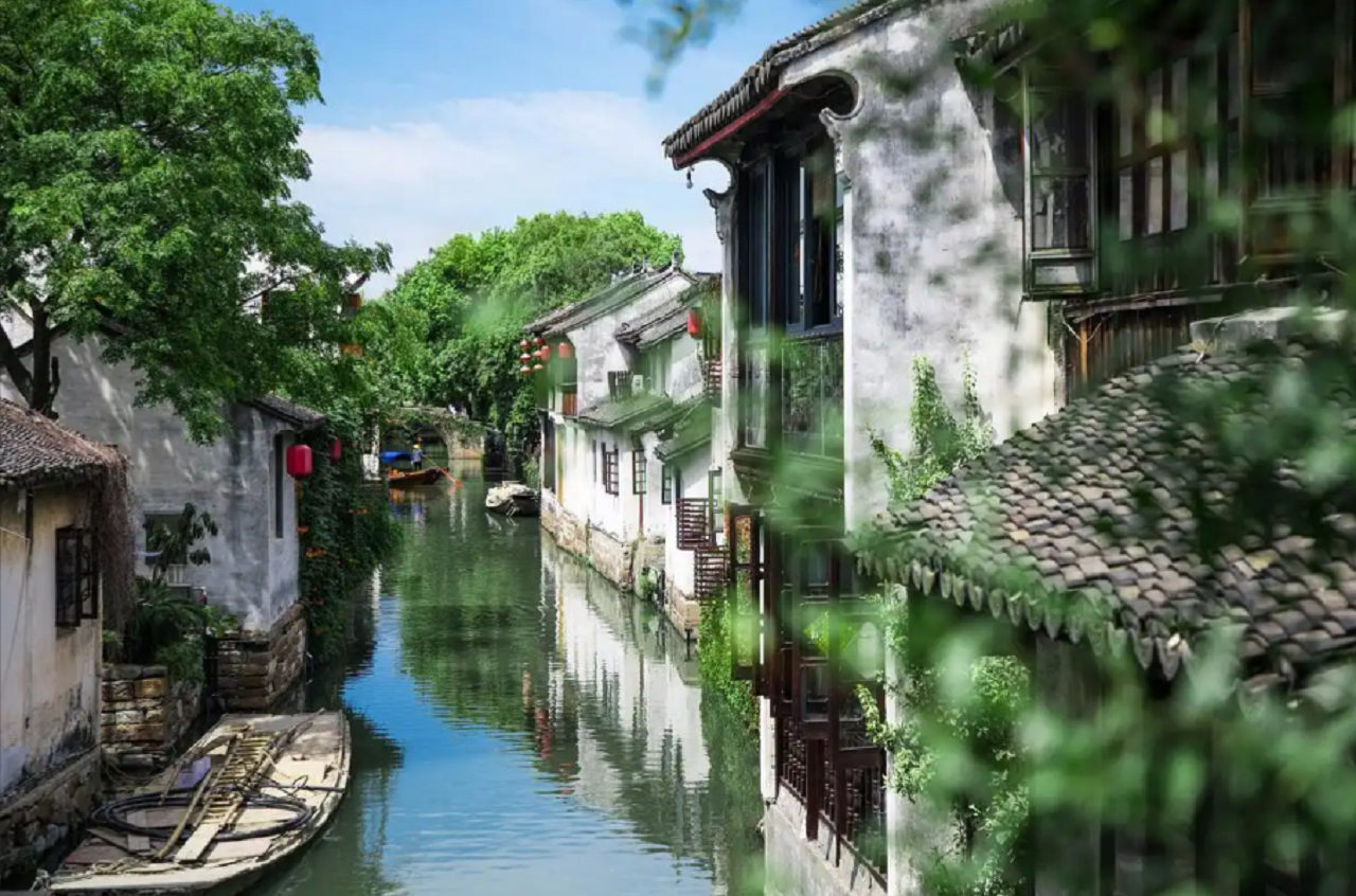 From Shanghai/Suzhou: Zhouzhuang Water Town Private Day Trip 3