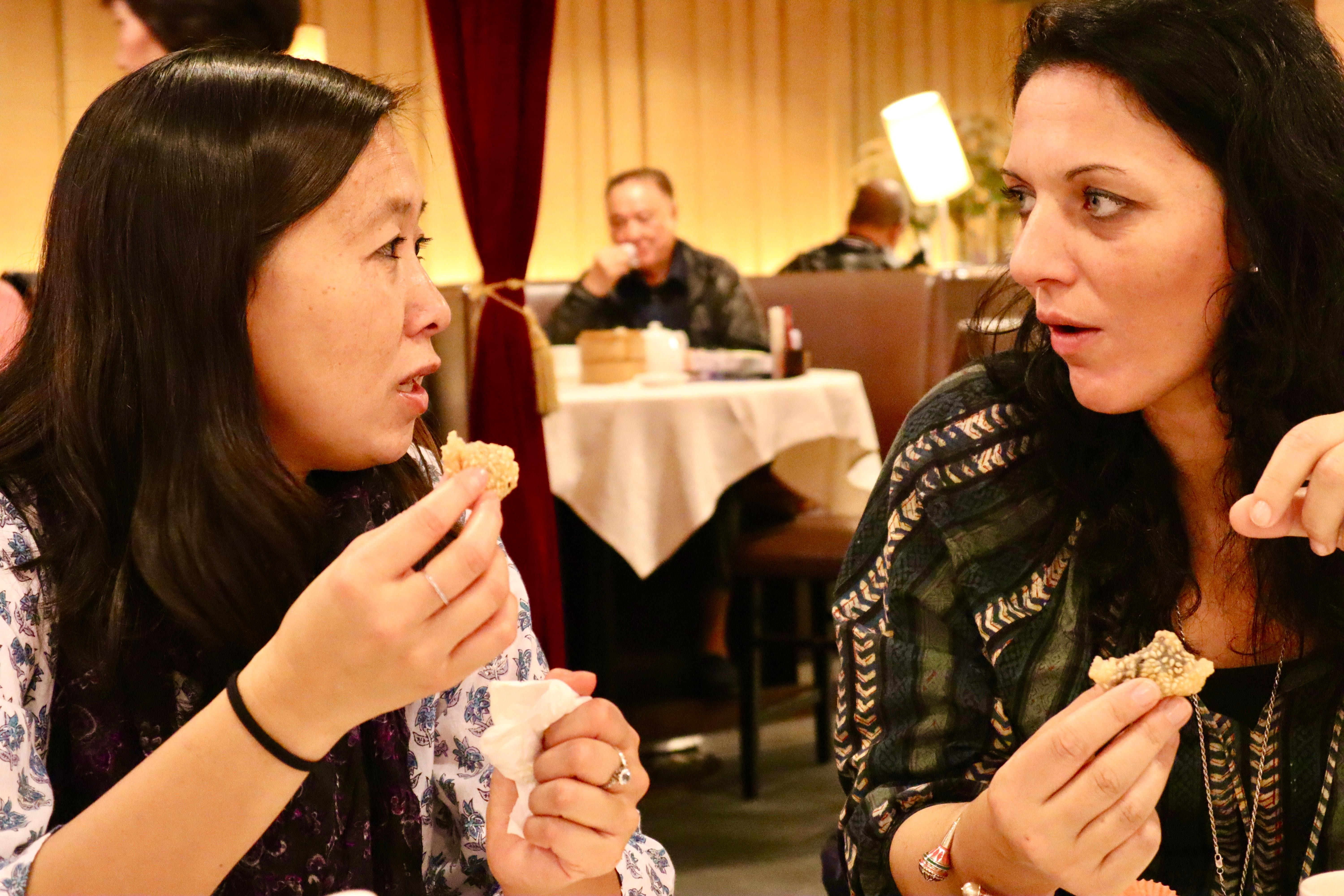Hong Kong: Gems Food Tour with Dim Sum, Goose & 7+ Tastings 3