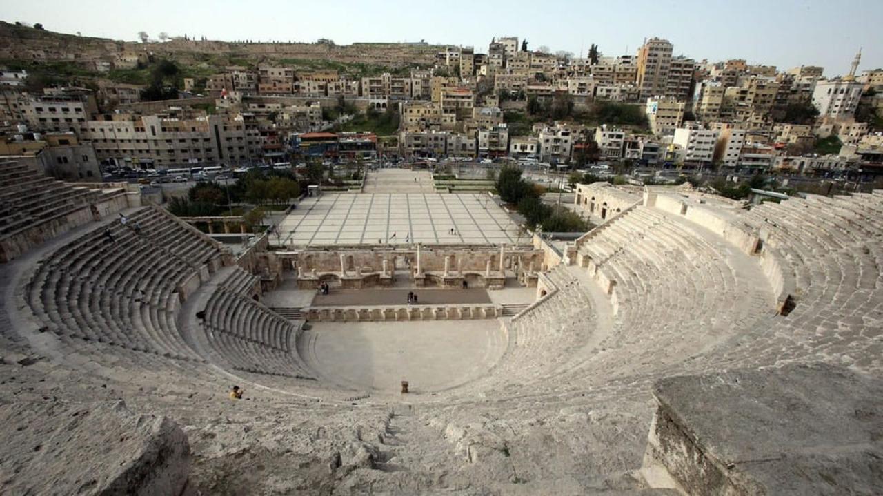 Amman Private City Tour, Hidden Gems, Culture, History &Food 3