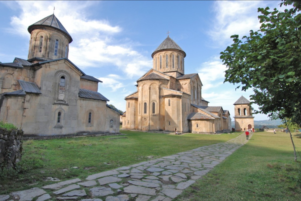 Kutaisi Monasteries: Bagrati, Gelati, Motsameta from Batumi 3