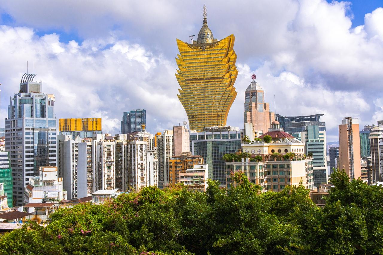 From Hong Kong: Macau Day Tour with Ferry, Lunch, Pickup 3